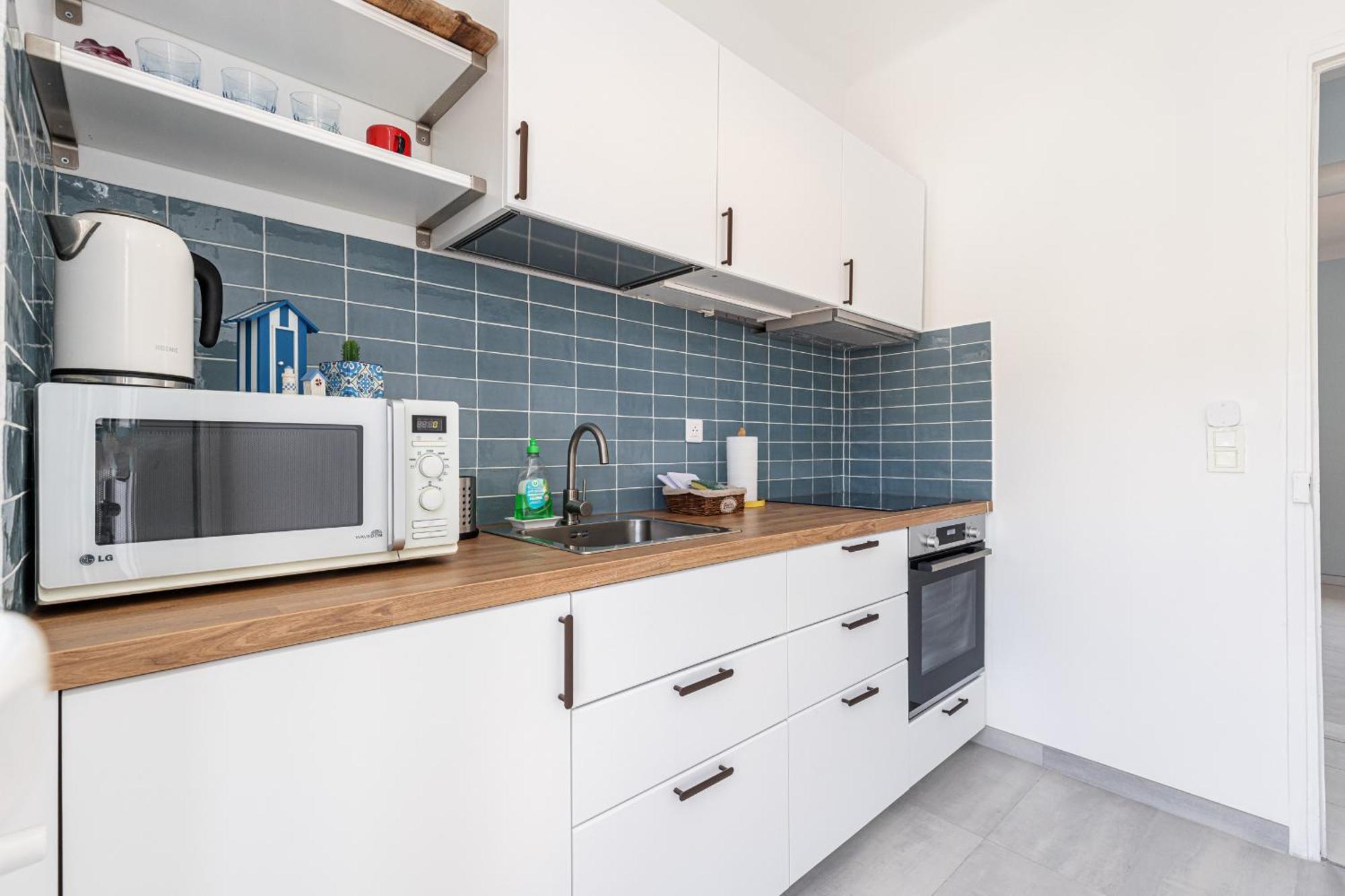 Extraordinary View On Port And Castle Hill - 1 Bdr & Parking Apartamento *