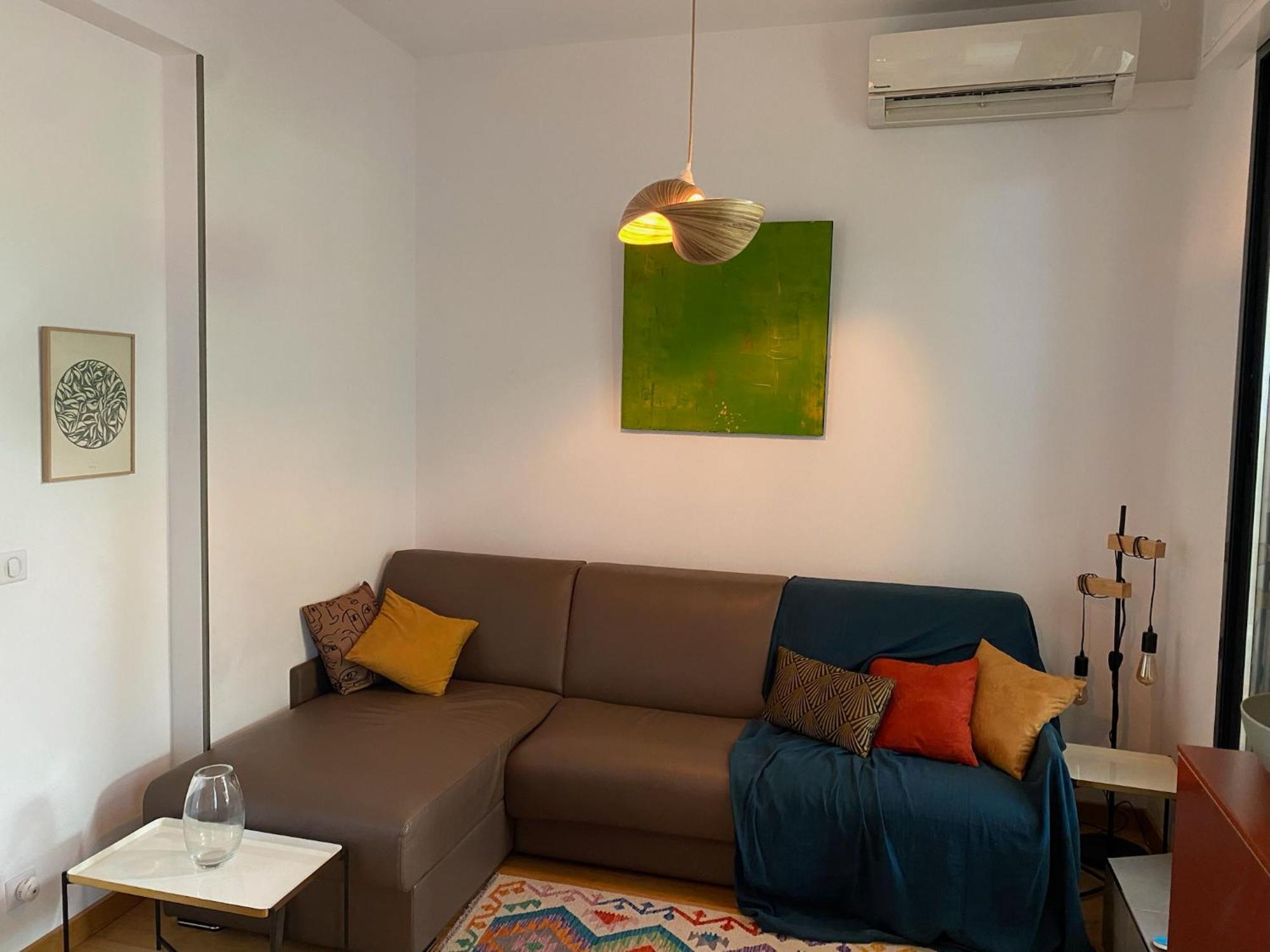 Exceptional Terrace In Center Of Apartment