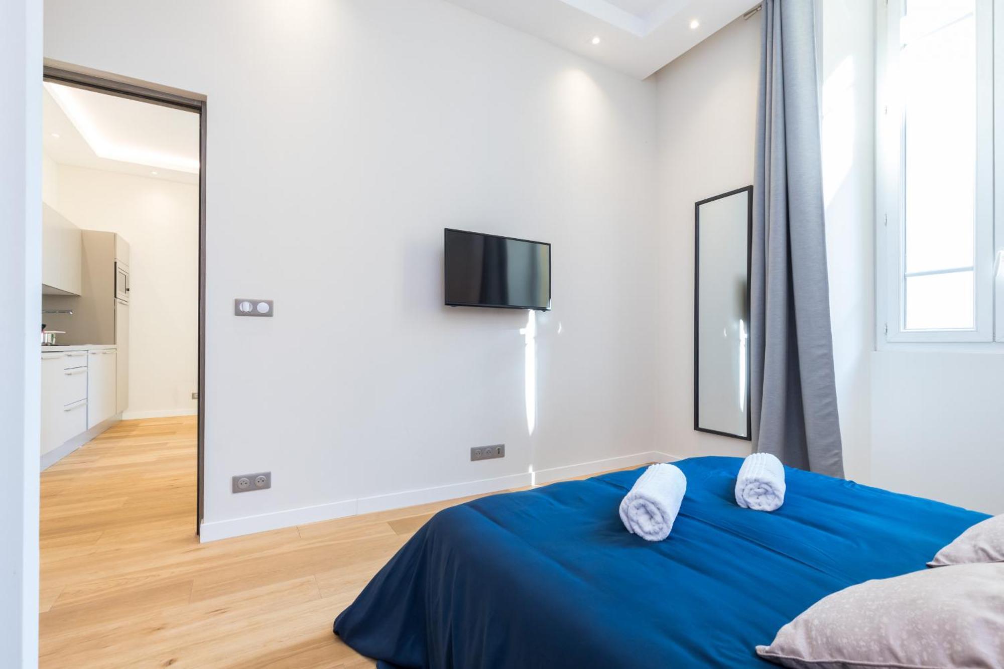 Apartment Brand New 1 Bdr Place Du Pin Nice