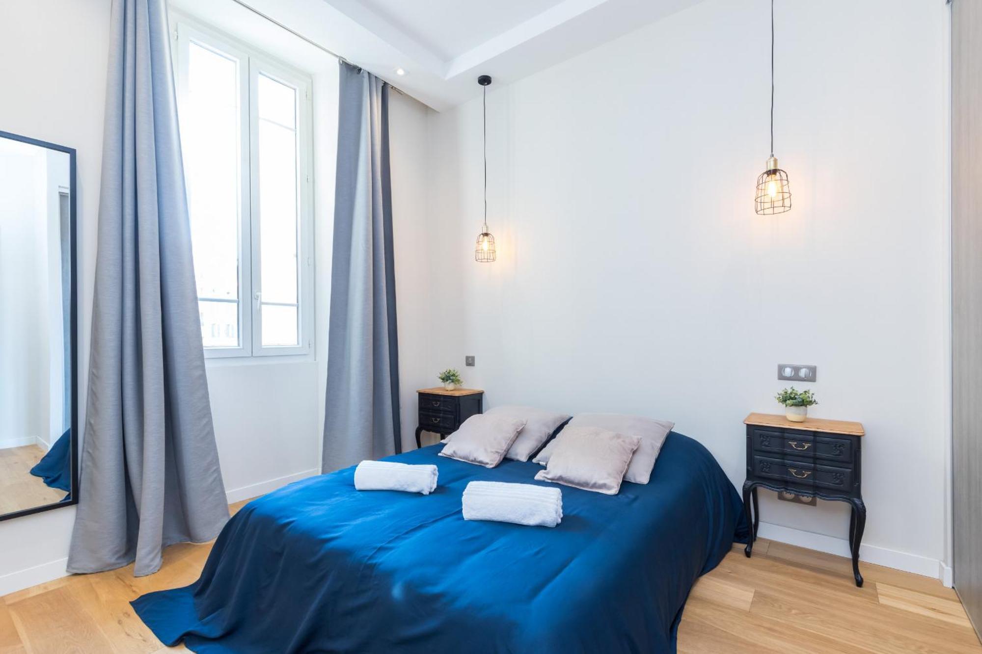 Brand New 1 Bdr Place Du Pin Apartment Nice