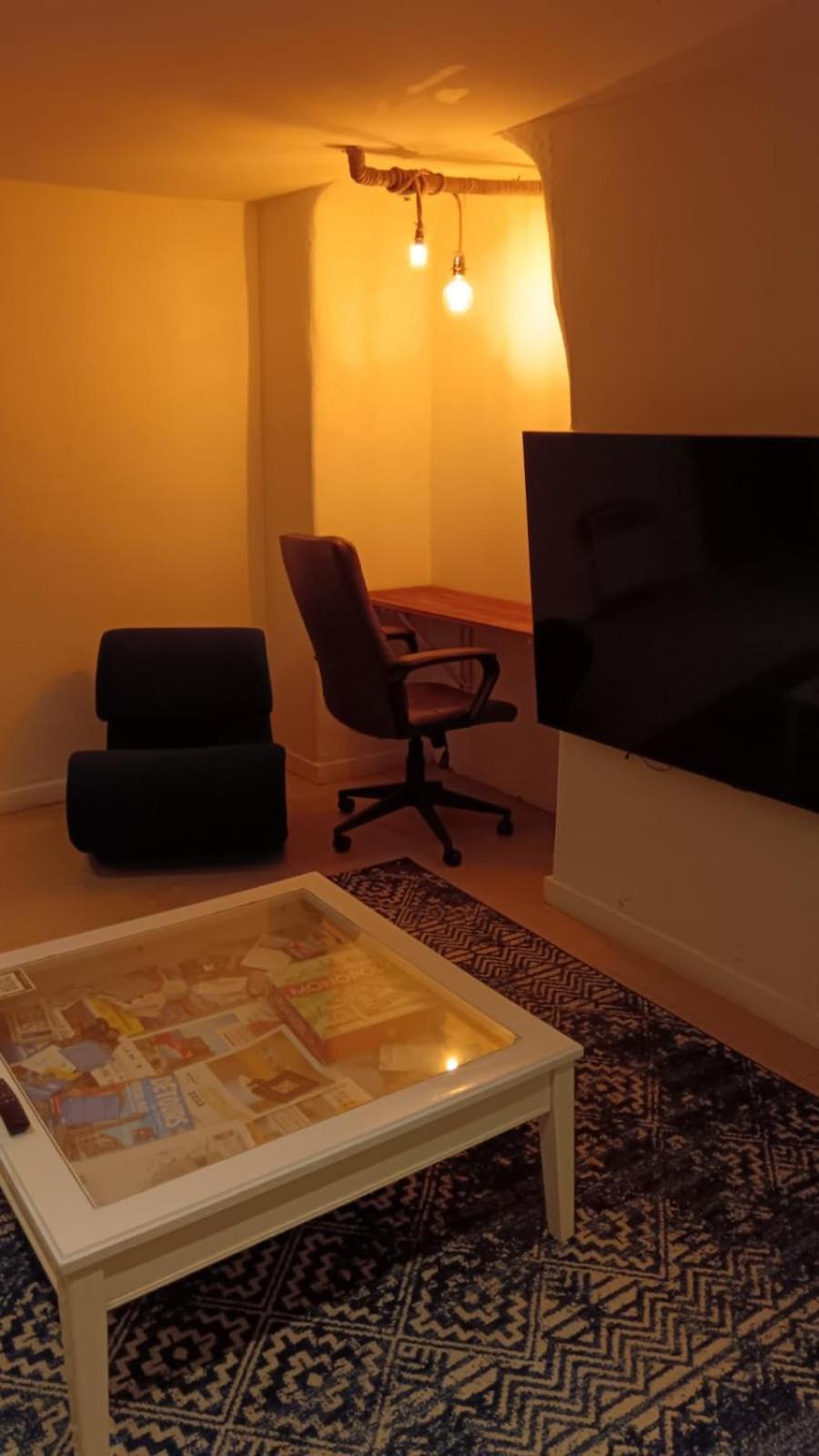 Apartamento Charming And Modern Cave In The Heart Of The Port