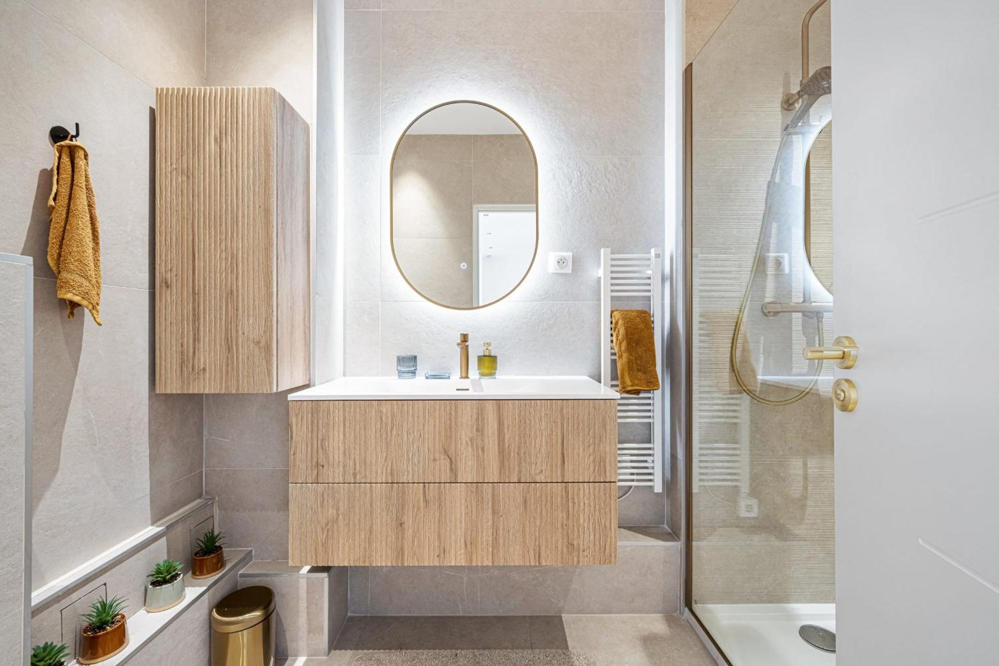 Loulib I Electio * Nice