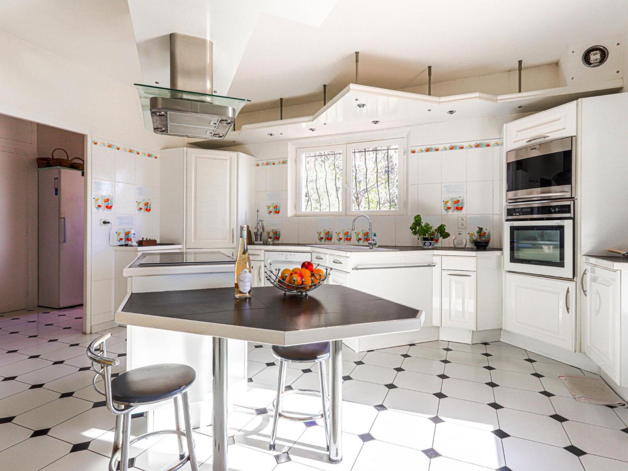 Les Hauts De Bellet By Interhome Nice