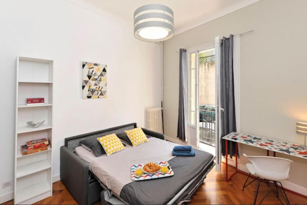 Cosy 3 Pieces Proche Promenade Des & Tram Apartment