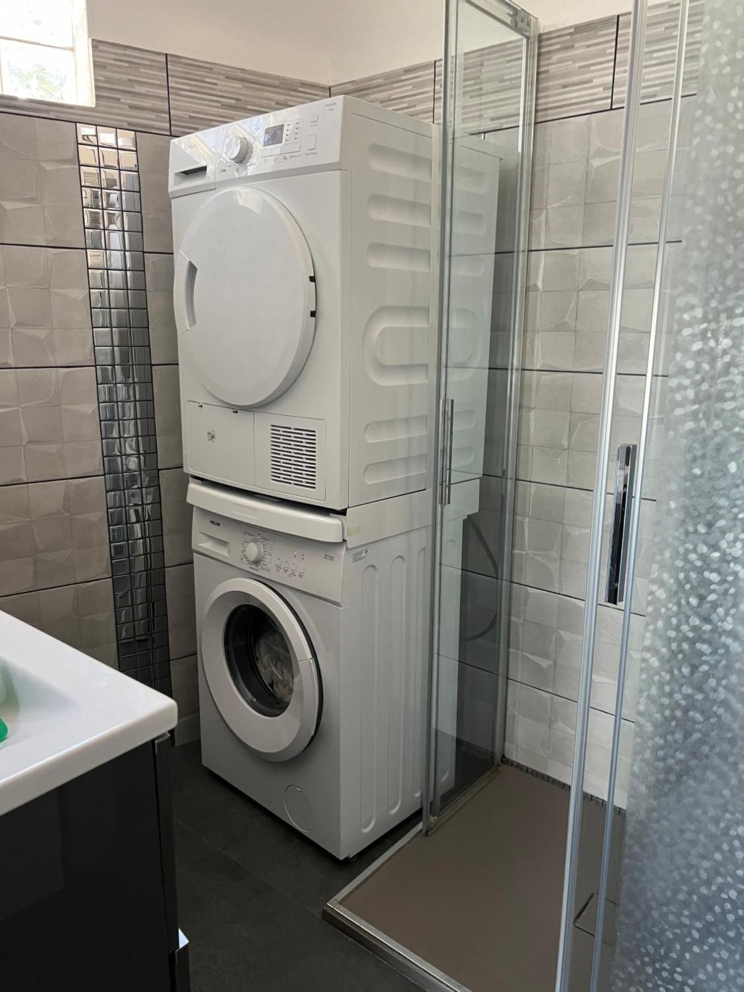 Gorgeous 2 Bedrooms Apartment