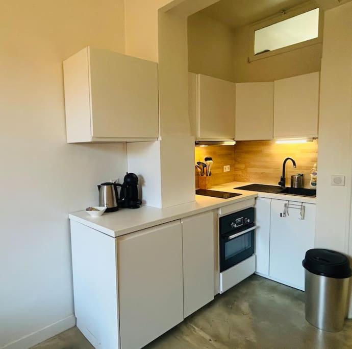 Sweet 2 Elegant Cocon Au Coeur De Paganini Elegant Cocon Au Coeur De Laissez-vous Charmer Par Ce Refuge Elegant Et Lumineux, Niche En Plein Coeur De Apartment