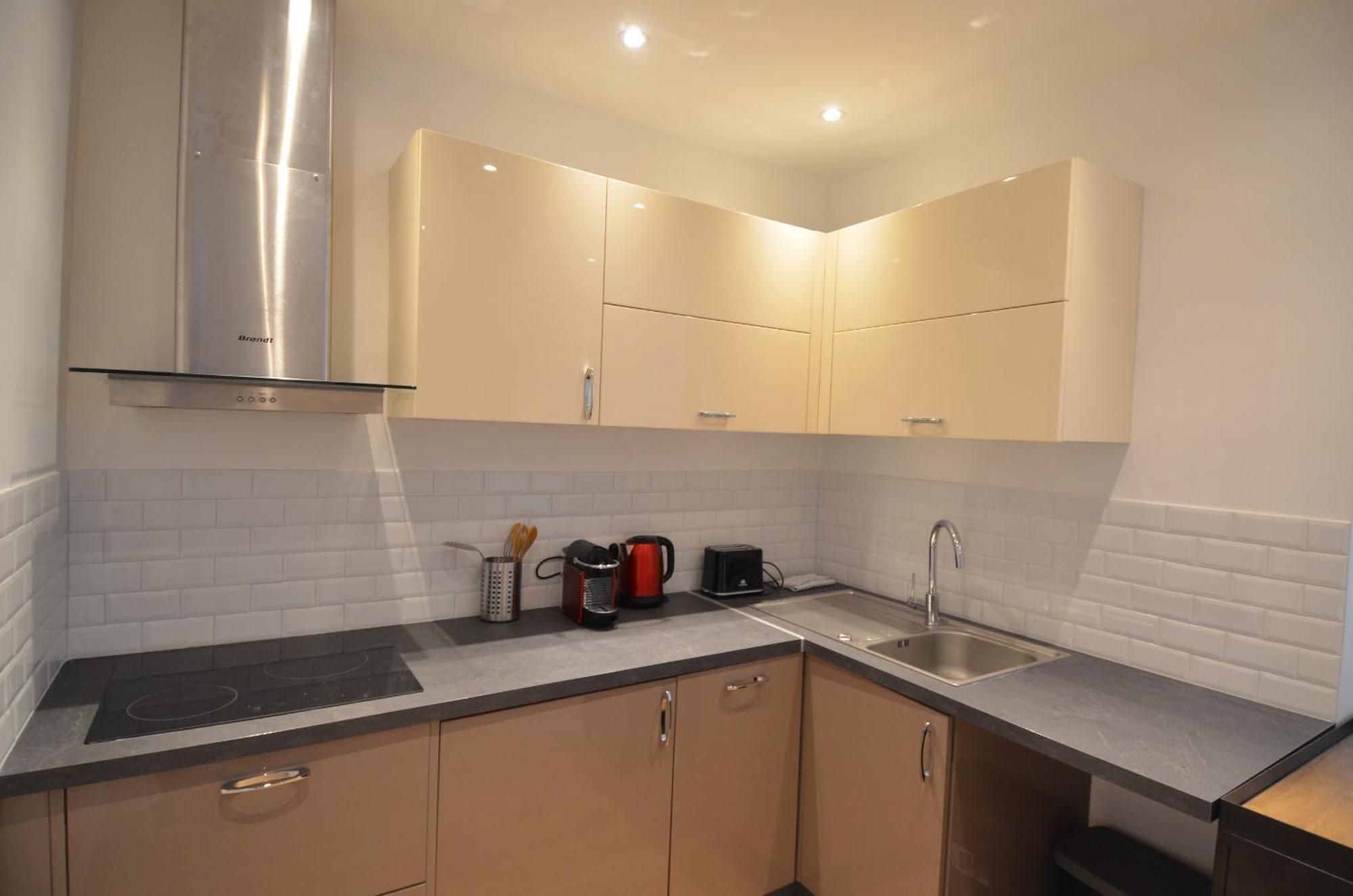 Napoleon - Superbe 2 Au Coeur Du Port De Nice