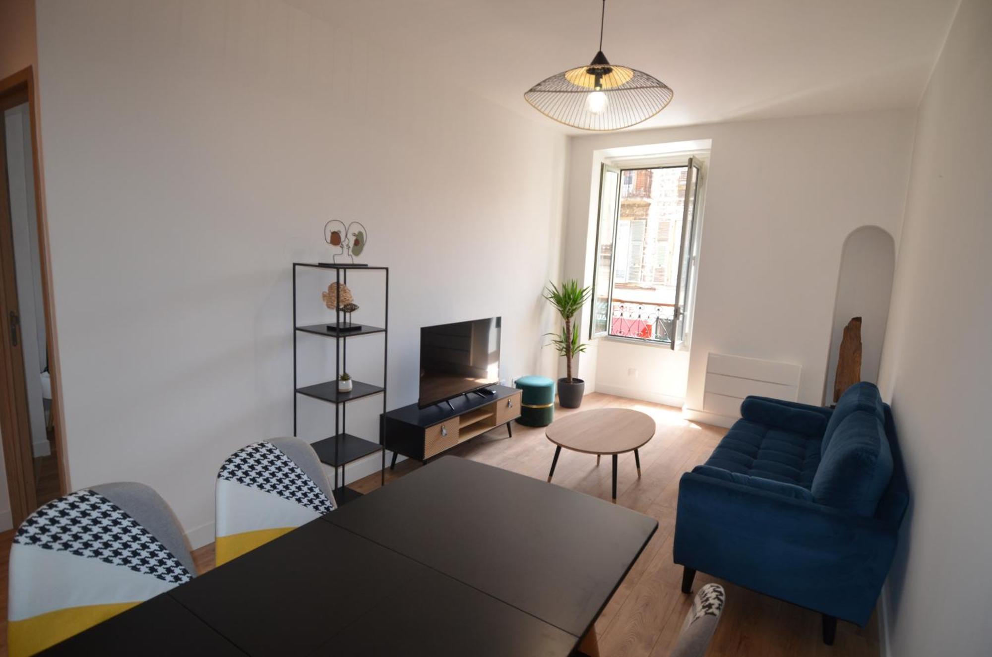 Napoleon - Superbe 2 Au Coeur Du Port De