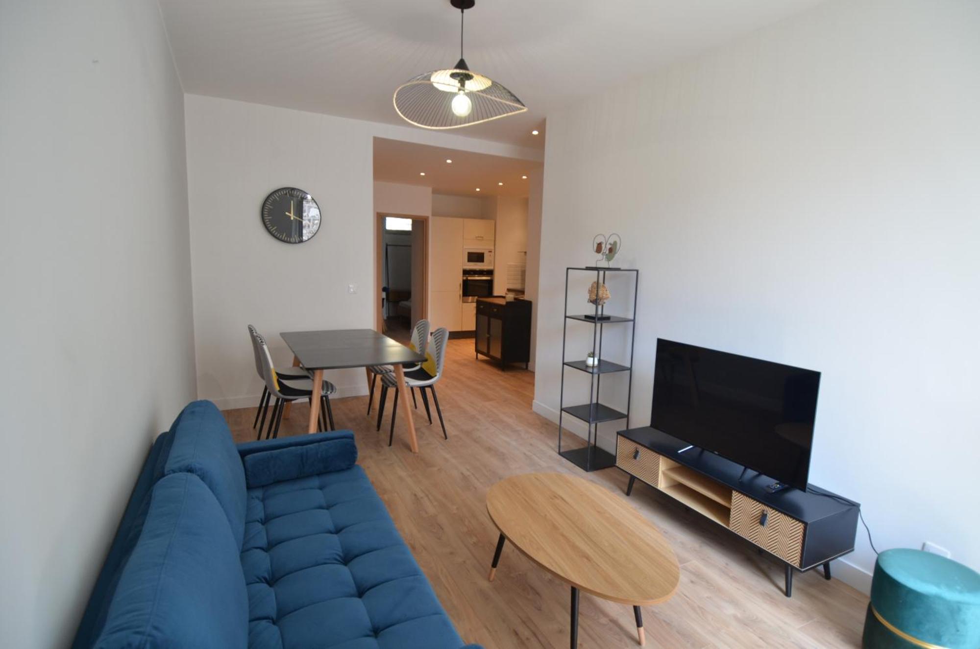 Napoleon - Superbe 2 Au Coeur Du Port De Nice