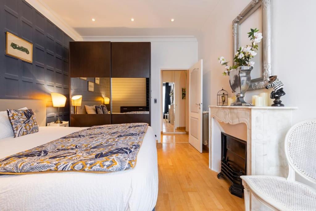 Apartment From 1882, Romantic Flat, In The Golden Square Nice