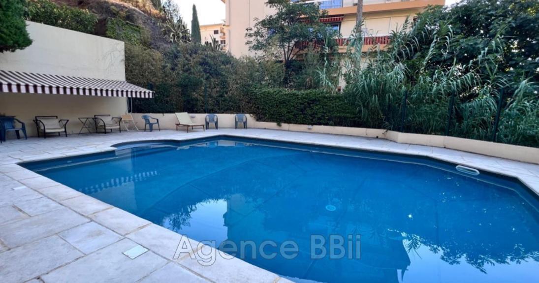 Appartement Grand Terrasse Et Piscine *
