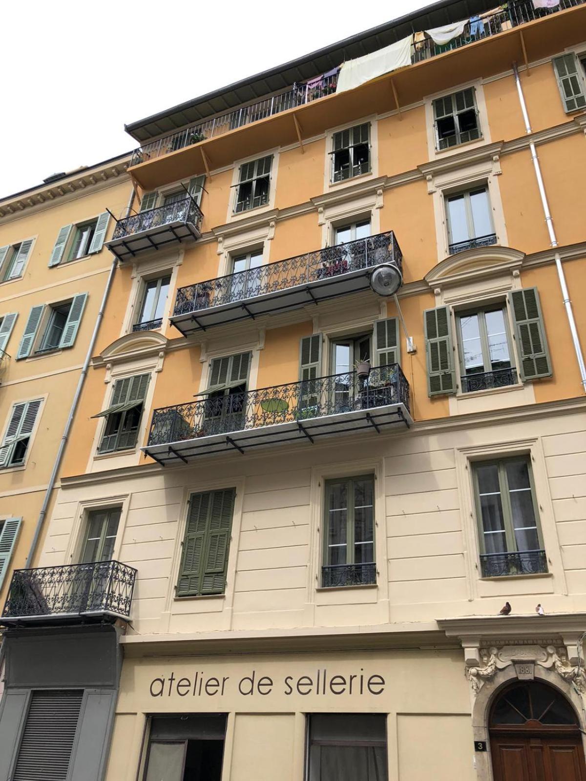 Stylish One Bedroom In Port *