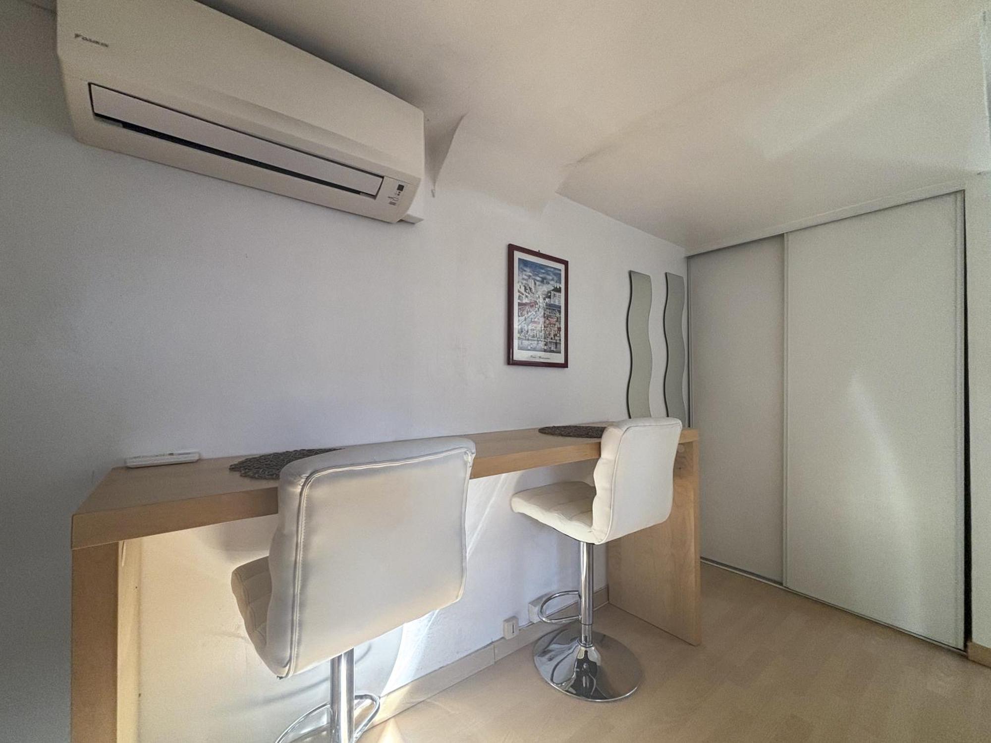Zone Pietonne - Wifi, Ac, 2 Pers Apartment *
