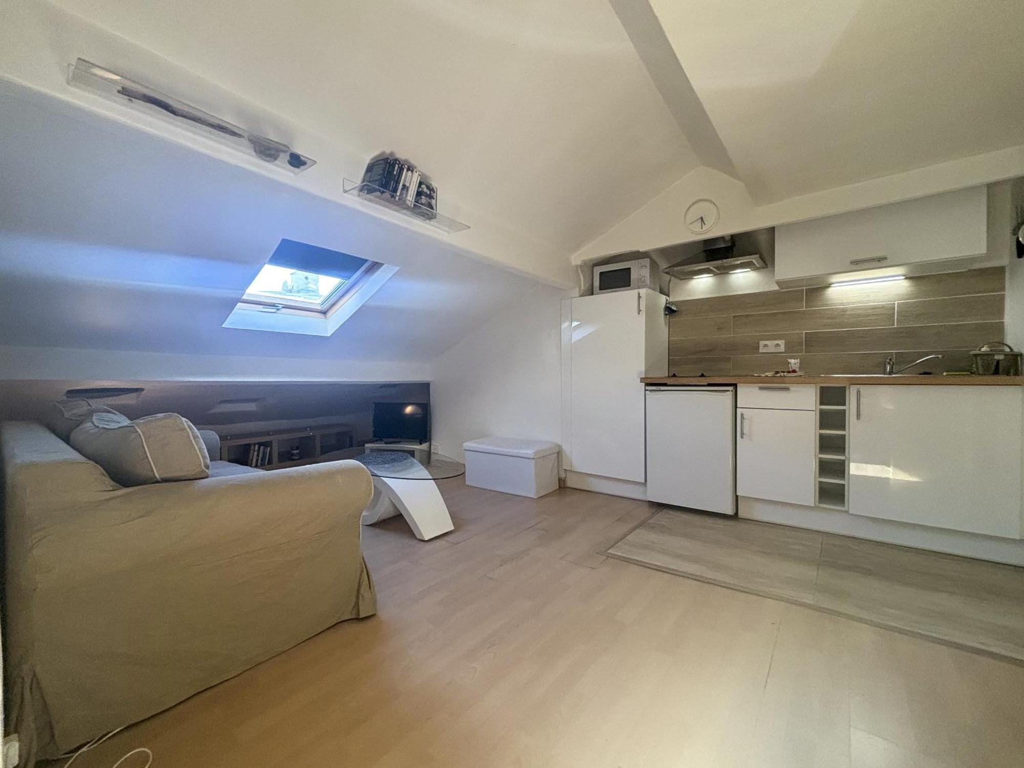 Zone Pietonne - Wifi, Ac, 2 Pers Apartment