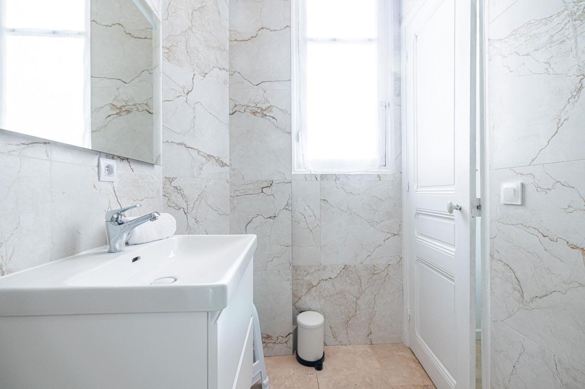 Lovely 2 Bdr Harbor *