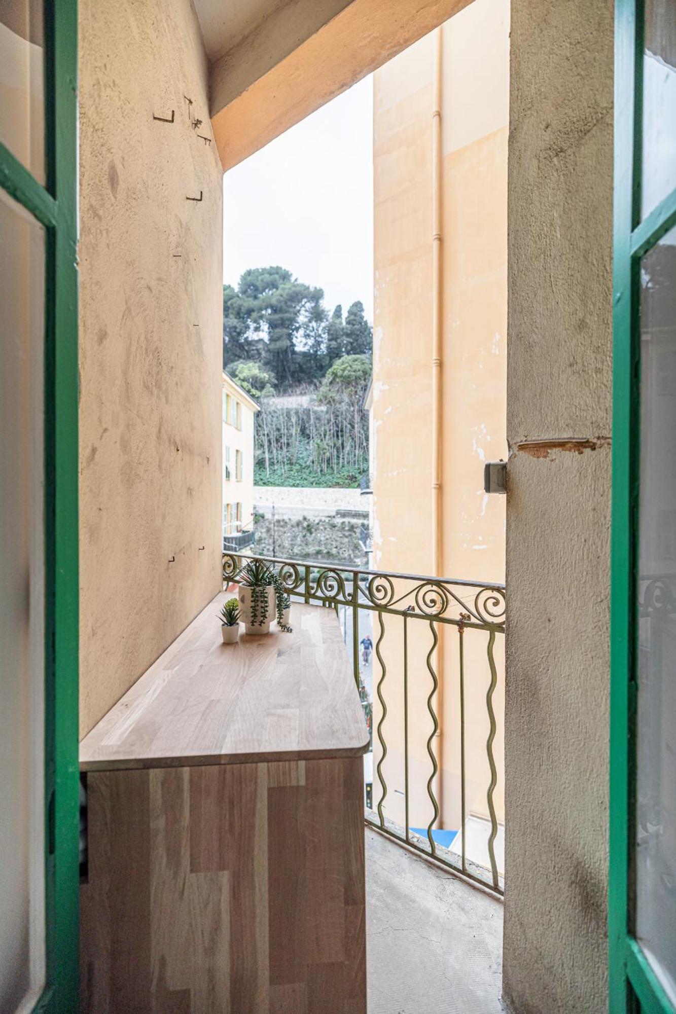 Lovely 2 Bdr Harbor Apartment Nice