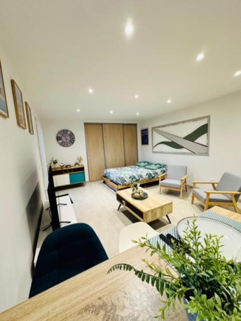 Apartment Joli Dans Nicoise Sur Les Collines *