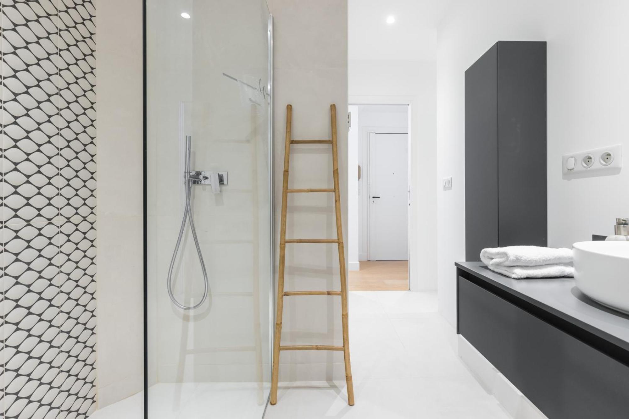 Franck Pilatte - Parking, Wifi, Ac, 3pers