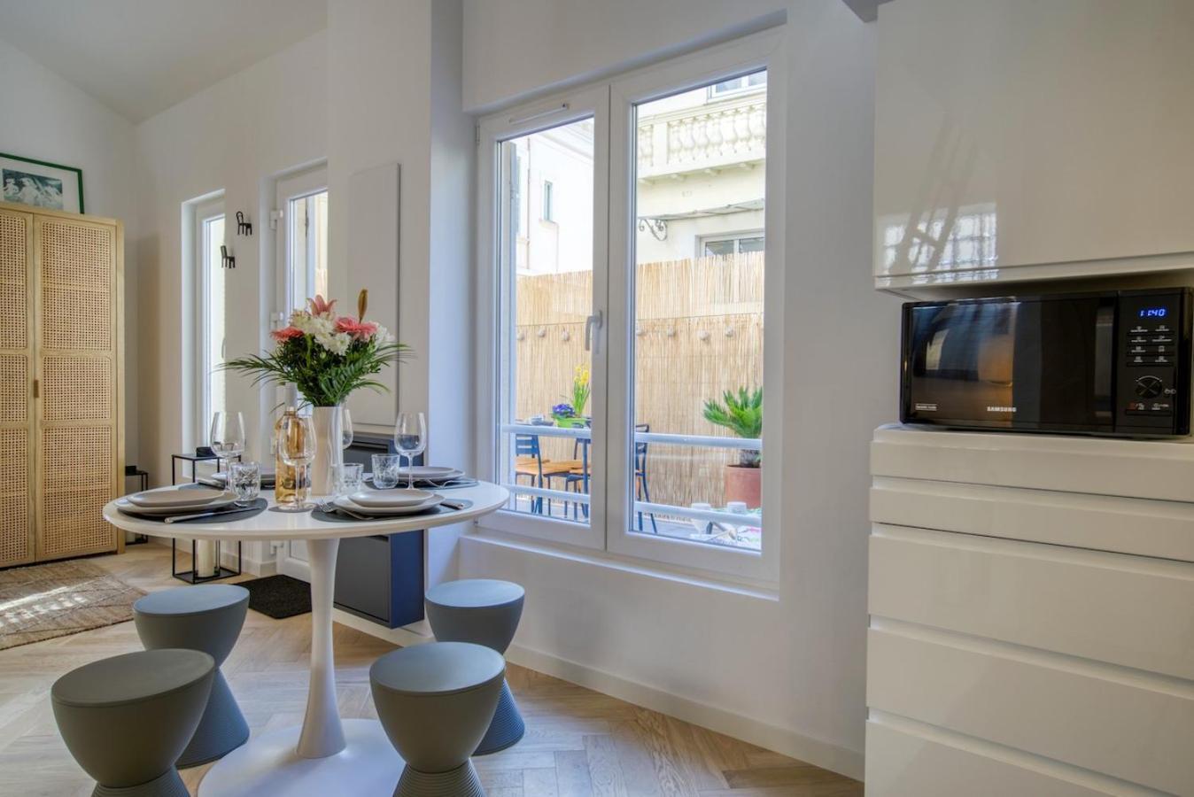 Charming House, Large Private Terrace, Air Conditioning - 