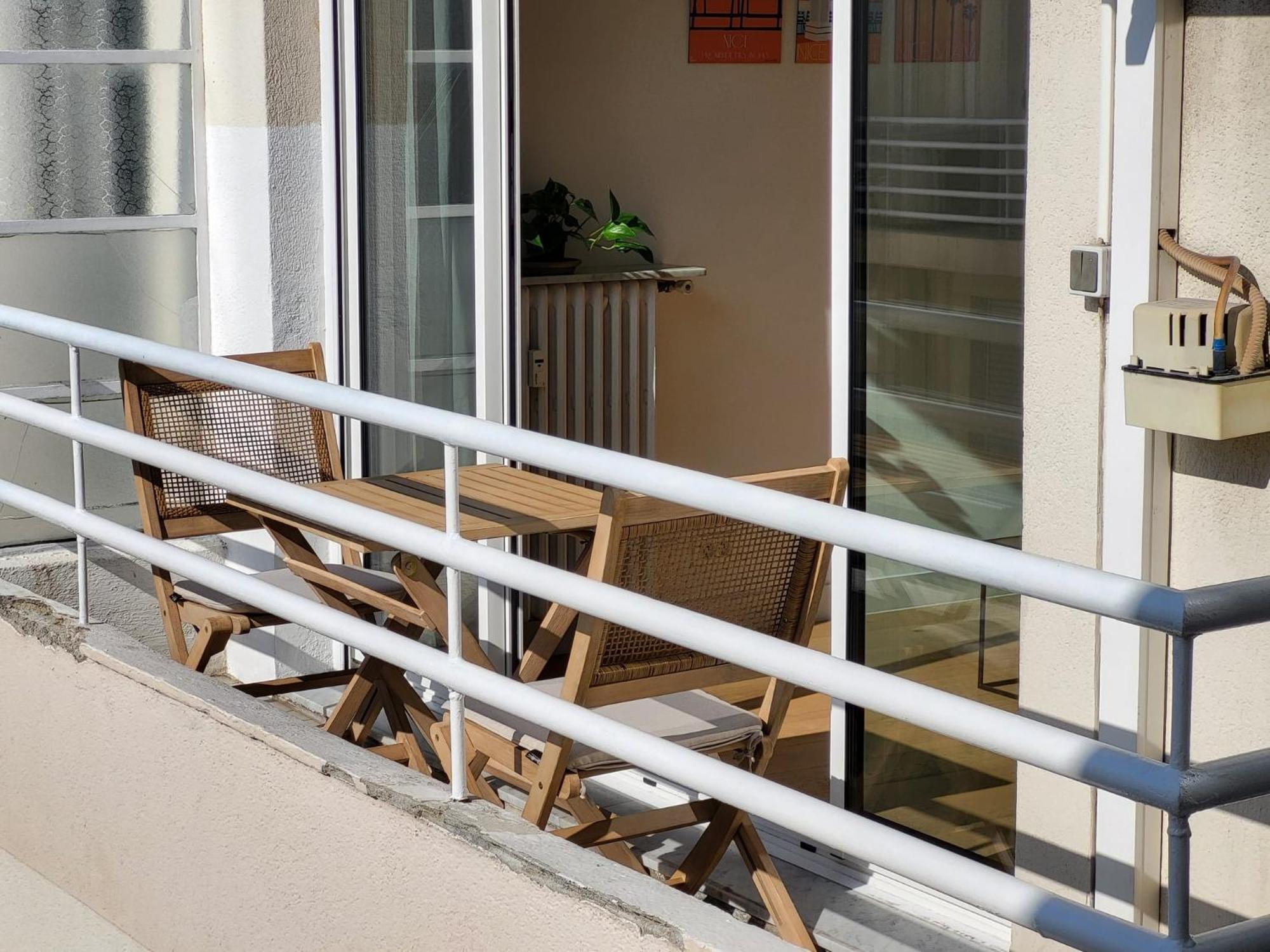 #thecosystudio06 Meyerbeer Promenade Negresco Apartment Nice