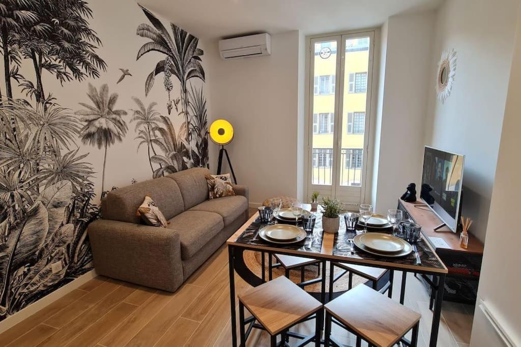 Apartment Jean Jaures - Vieux Superbe T2 Ensoleille Avec Grand Balcon *