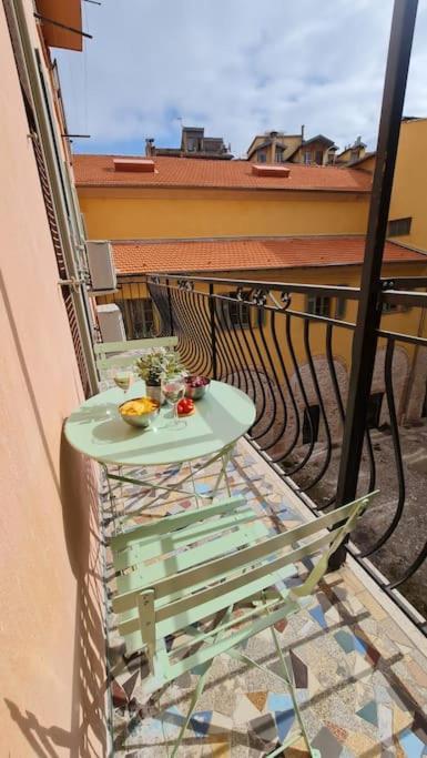 Apartment Jean Jaures - Vieux Superbe T2 Ensoleille Avec Grand Balcon *