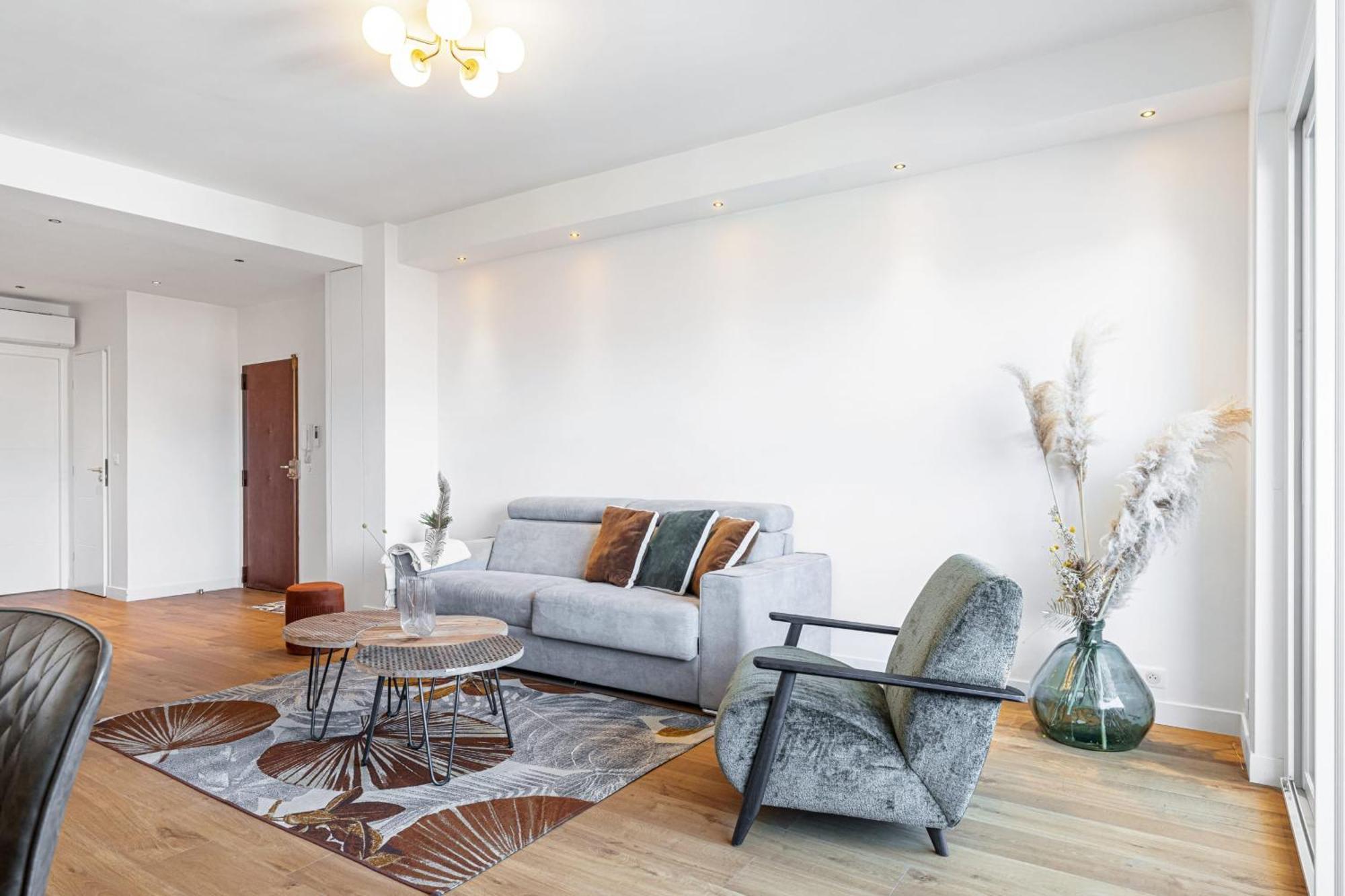 Loulib I Electio * Nice