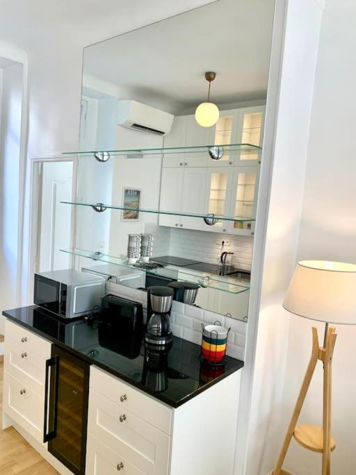 Apartment Saint Philippe - T3 Terrasse Pres De La