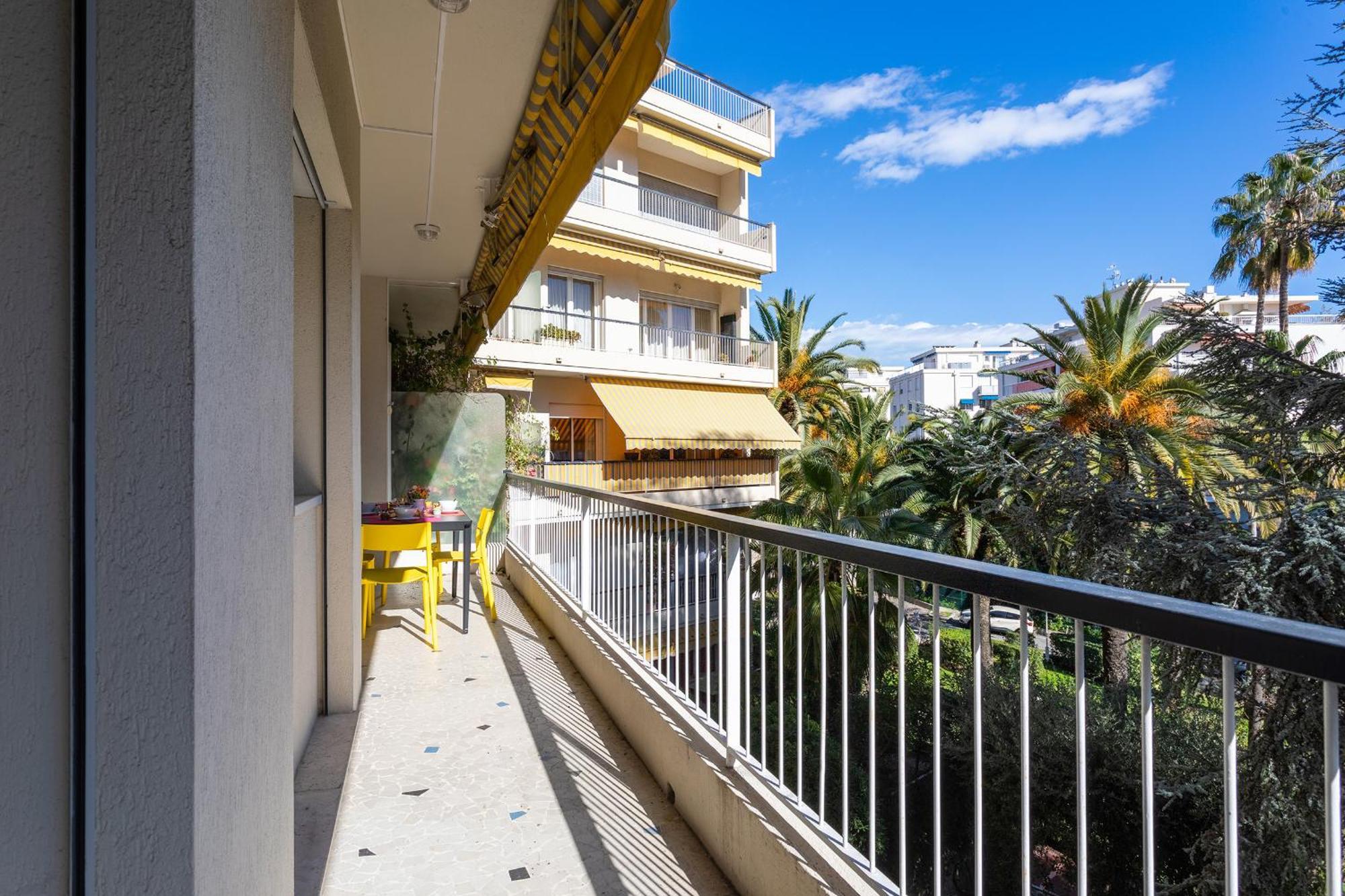 Le Milleant Ap4393 By Riviera Homes
