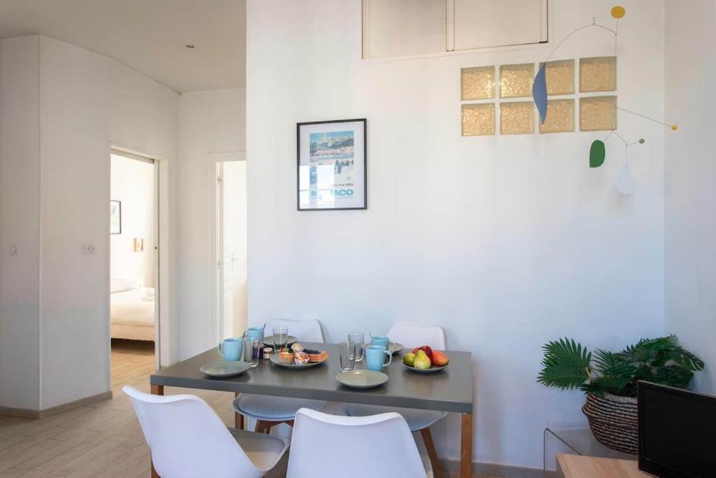 #21 2 Bdr Balconies 10 Mins Walk To Sea 5mins To Tram Apartment