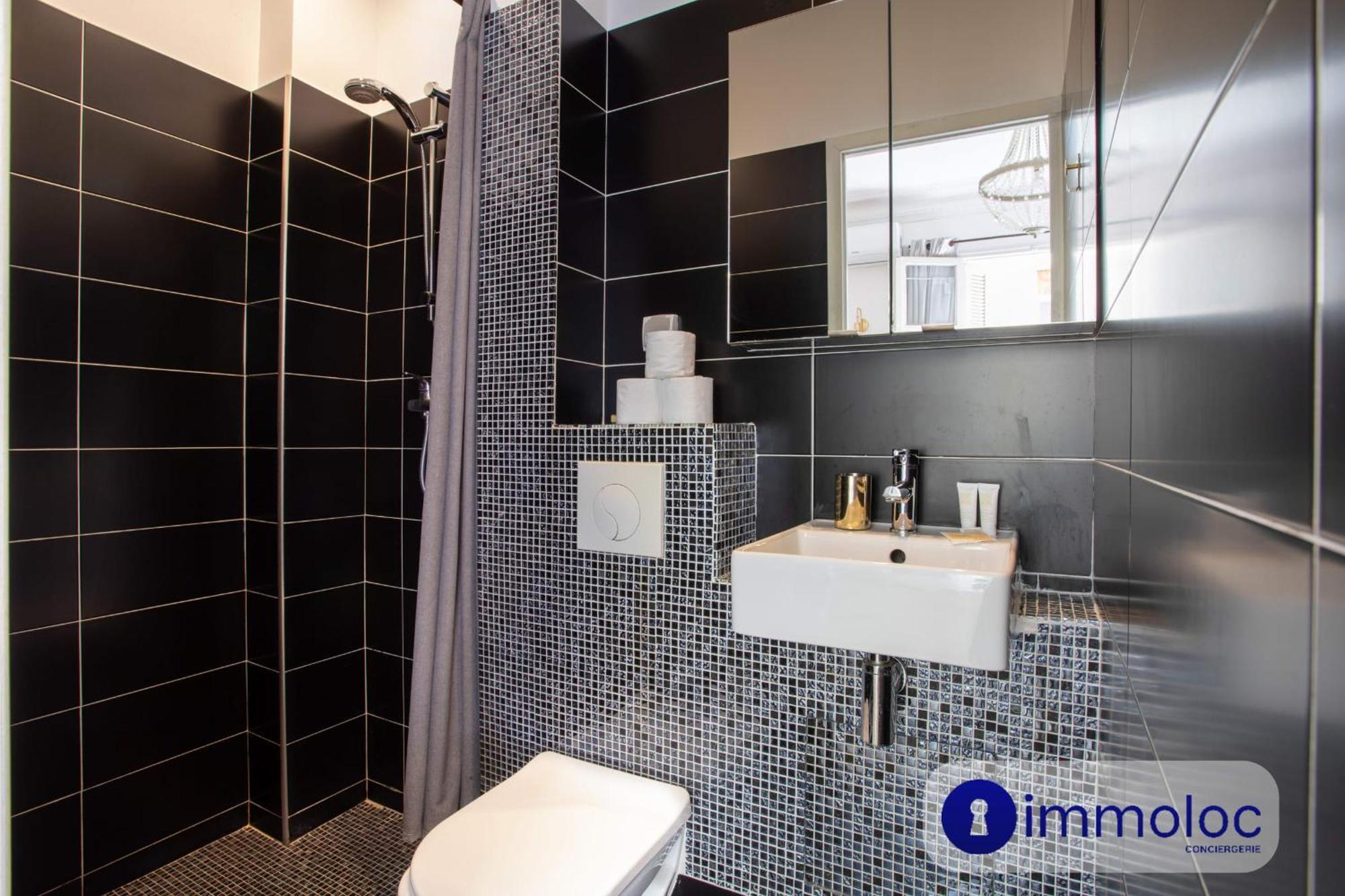 Appartement Charming Air-conditioned With Balcony Nice