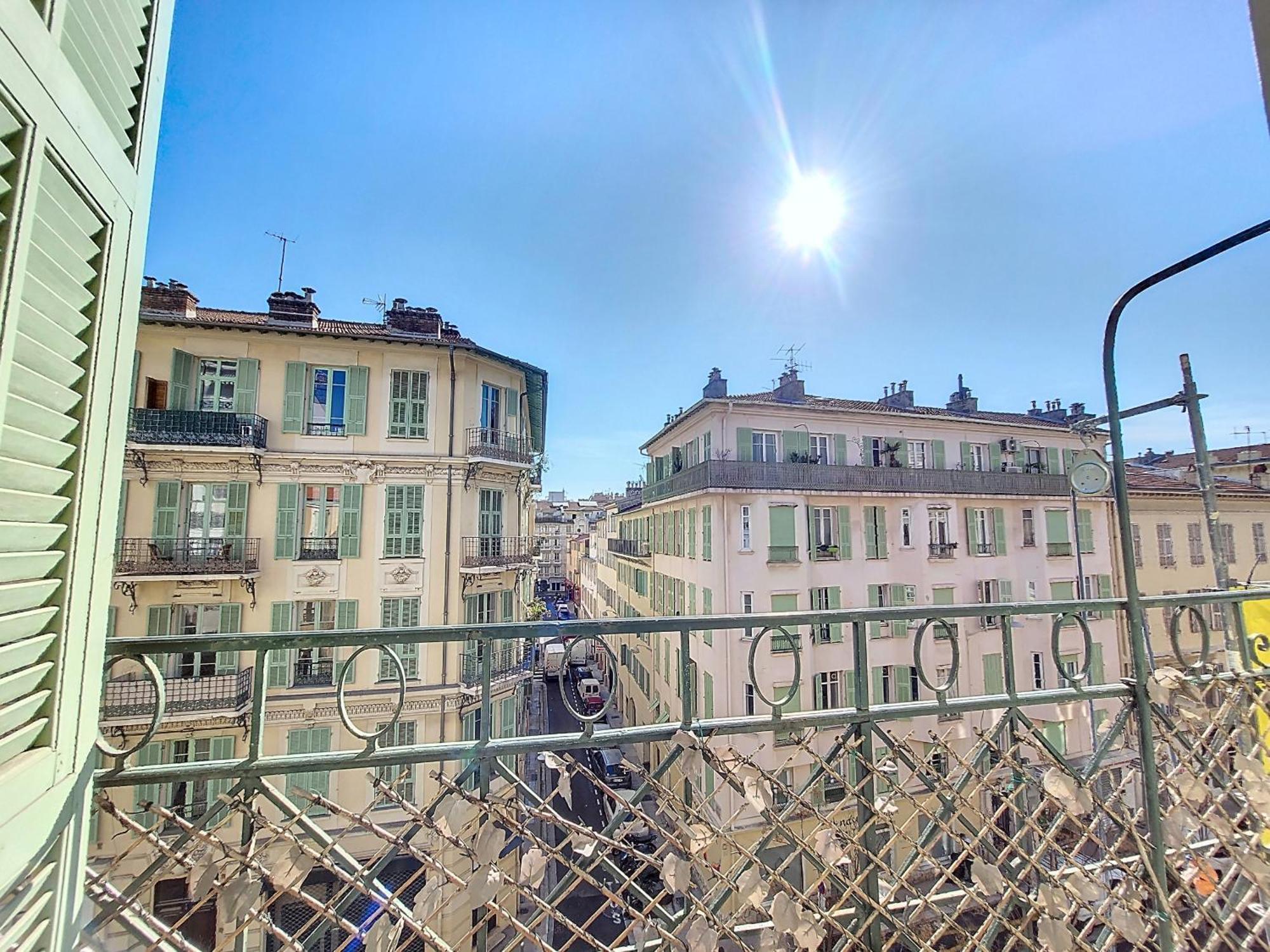 Nestor&jeeves - Eclat Nicois - - Near Nice
