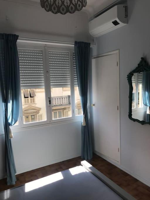 2 Pieces Rue Dal Pozzo Nice