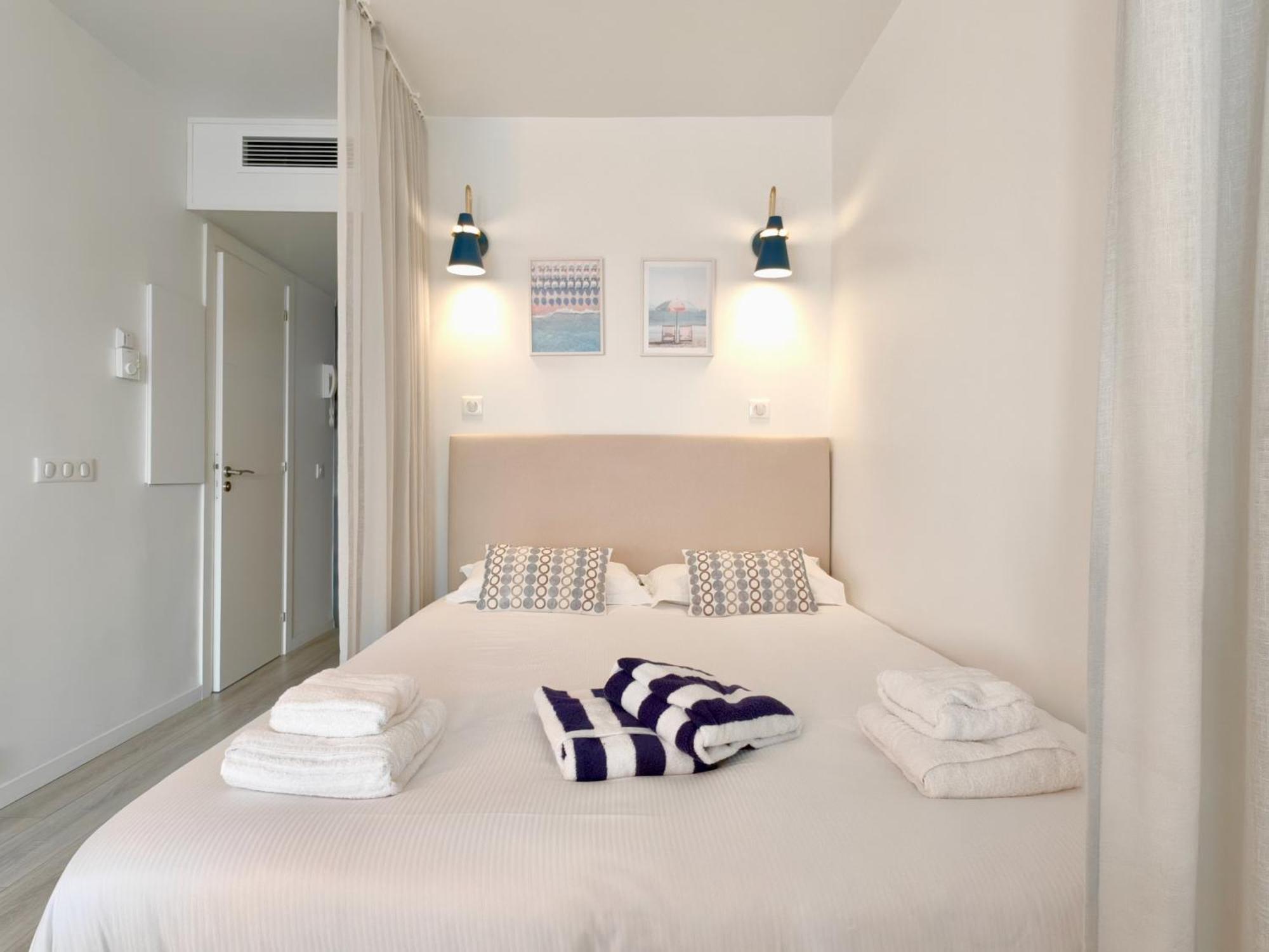Royal Lux Seaview By Guys Apartment *