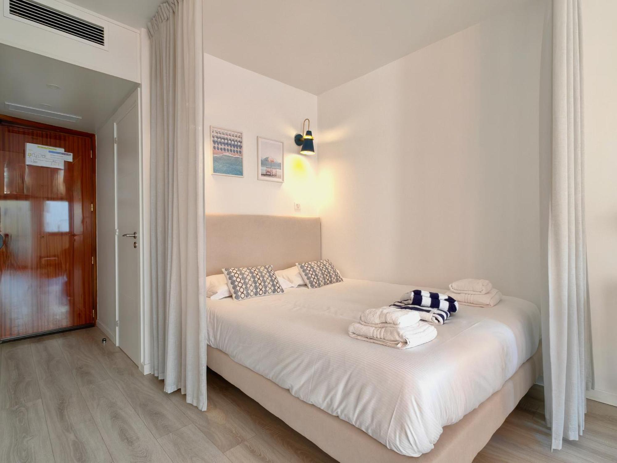 Apartment Royal Lux Seaview By Guys Nice