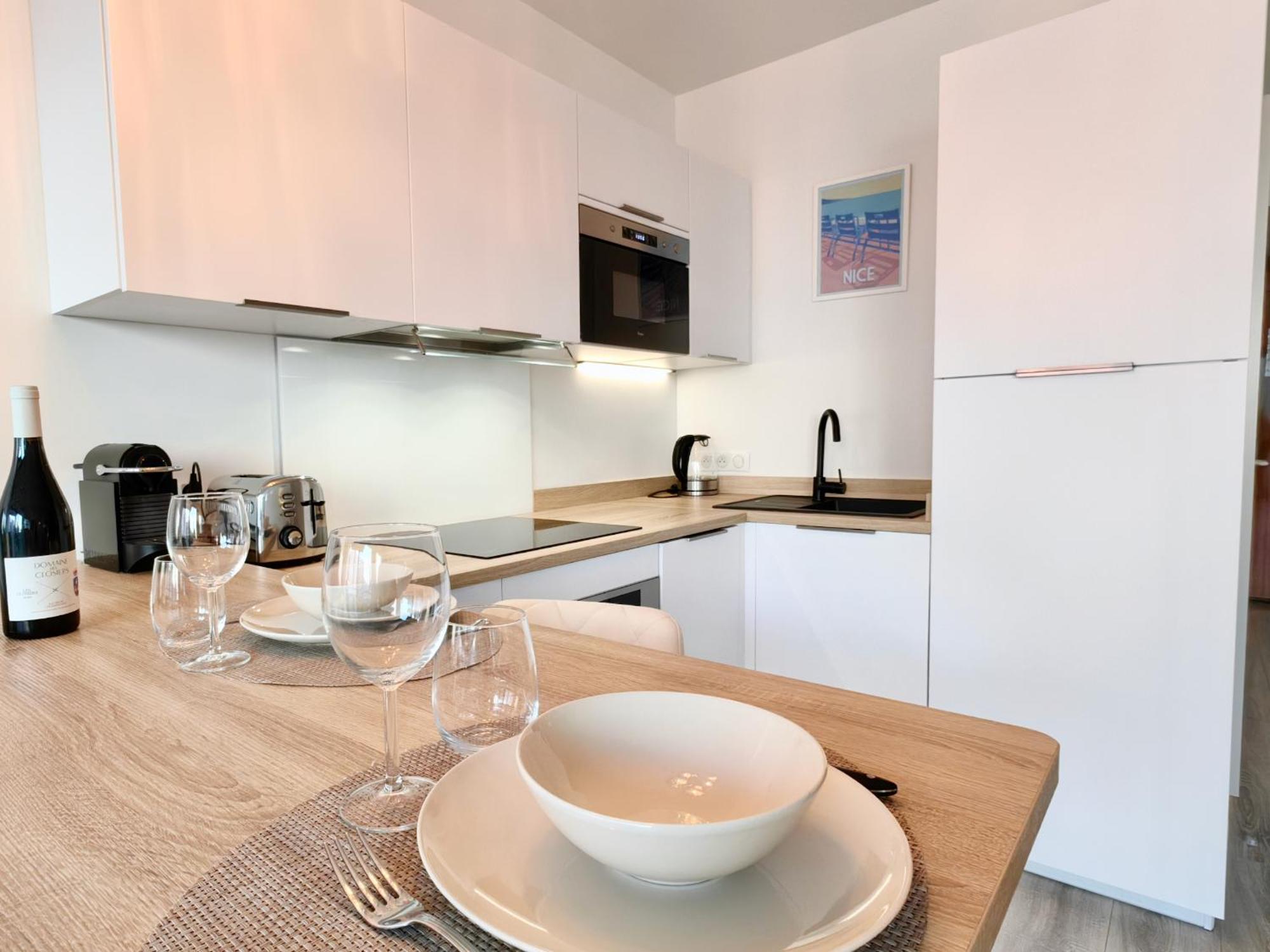 Apartment Royal Lux Seaview By Guys Nice