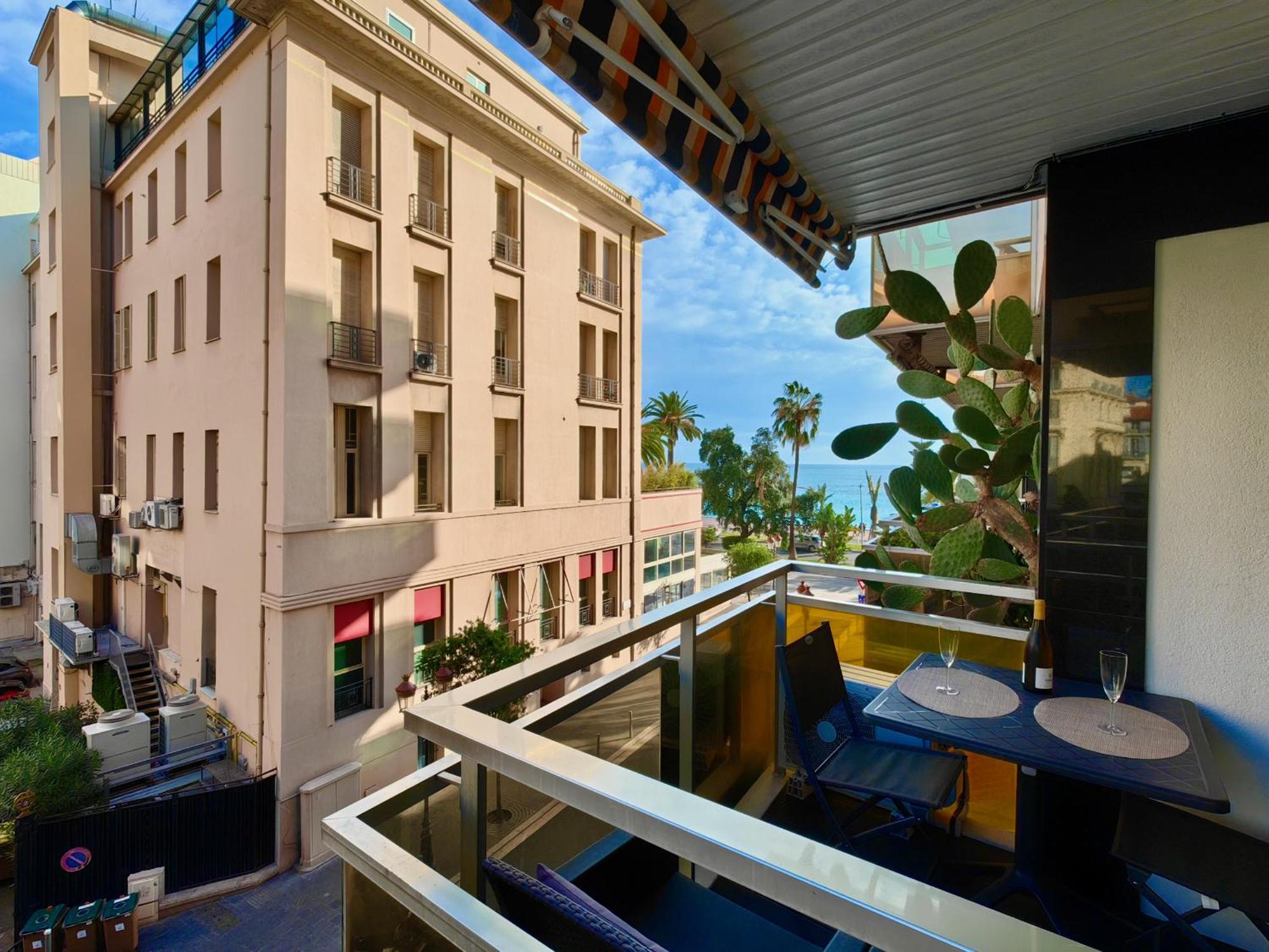Apartment Royal Lux Seaview By Guys *