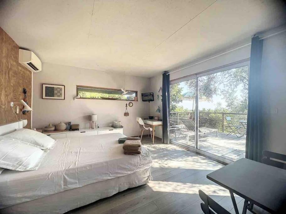 Vue Chic Dans L'olivier, Piscine Apartment *