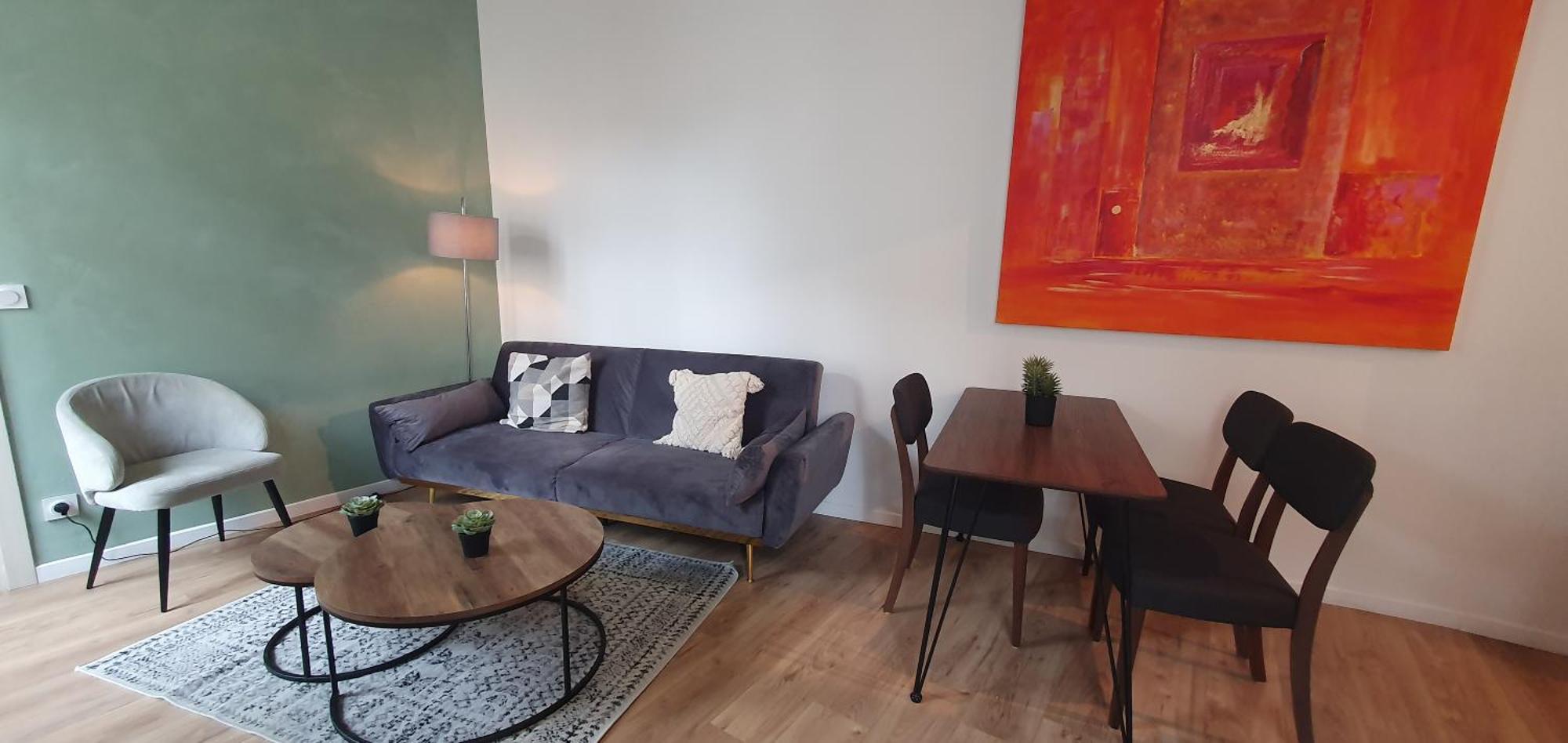 Bel Neuf Lumineux Apartment *