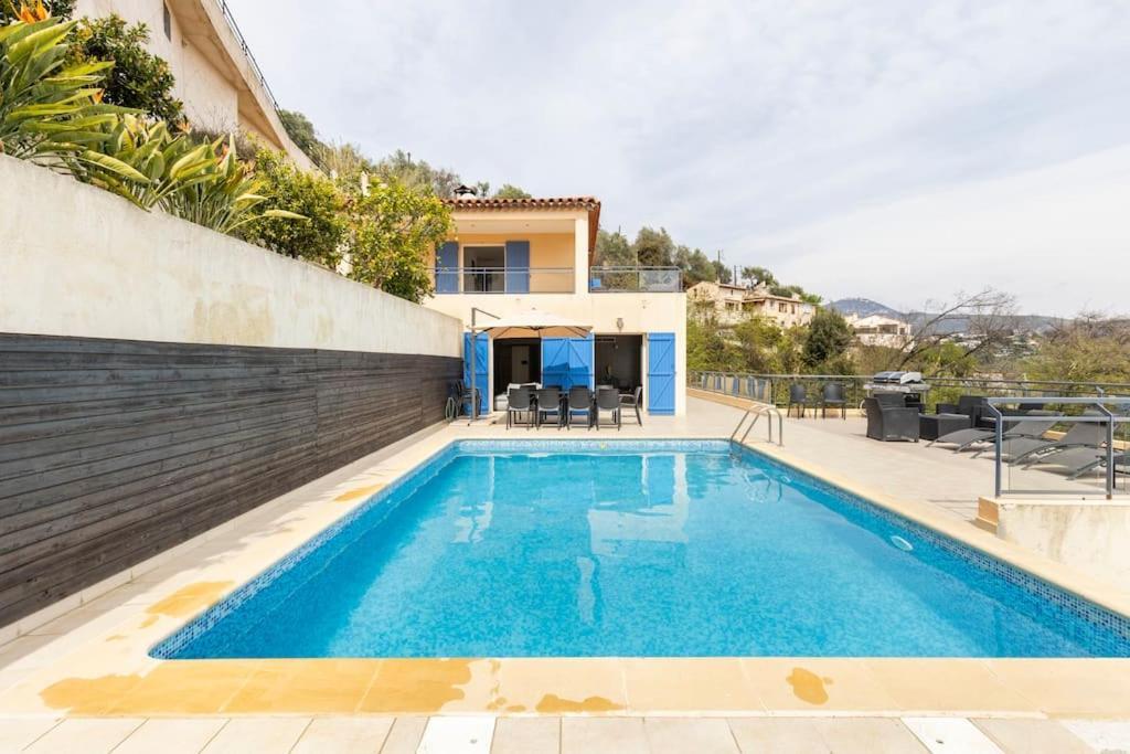 Spacieuse Nicoise Au Calme Avec Piscine Villa Nice