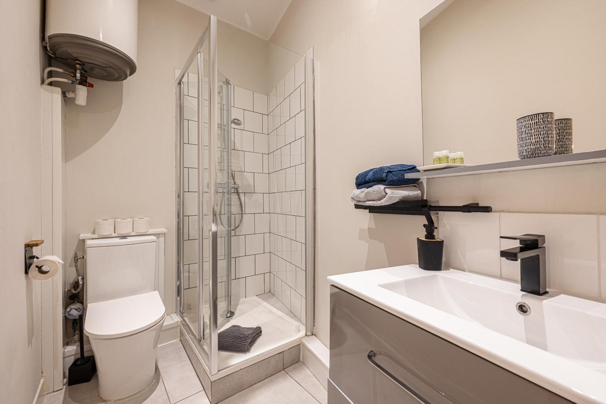 Appartement Le Grand Jean - Pres Gare Et Tram - Supermarches - Wifi - 3 Person Nice