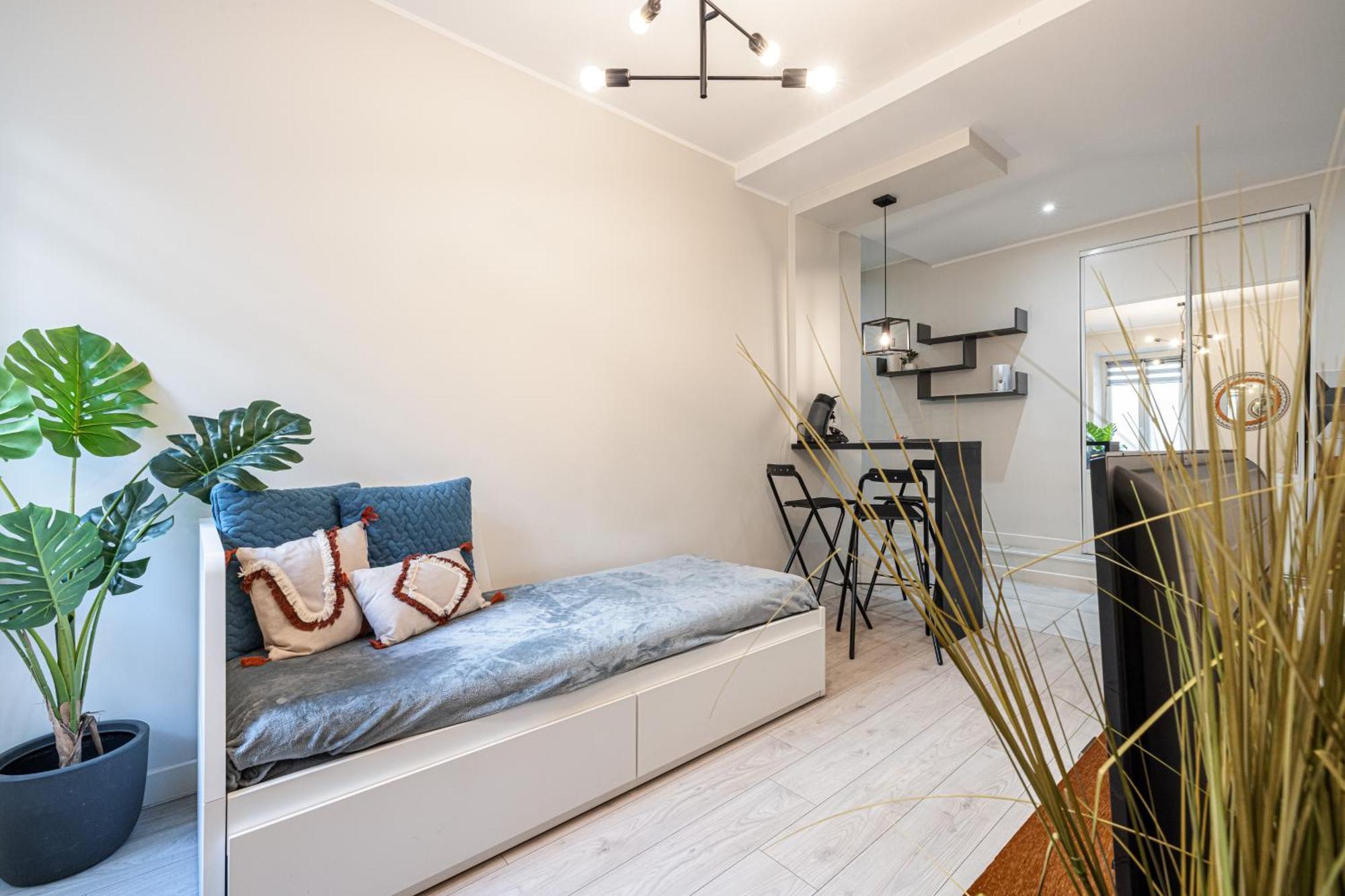 Appartement Le Grand Jean - Pres Gare Et Tram - Supermarches - Wifi - 3 Person