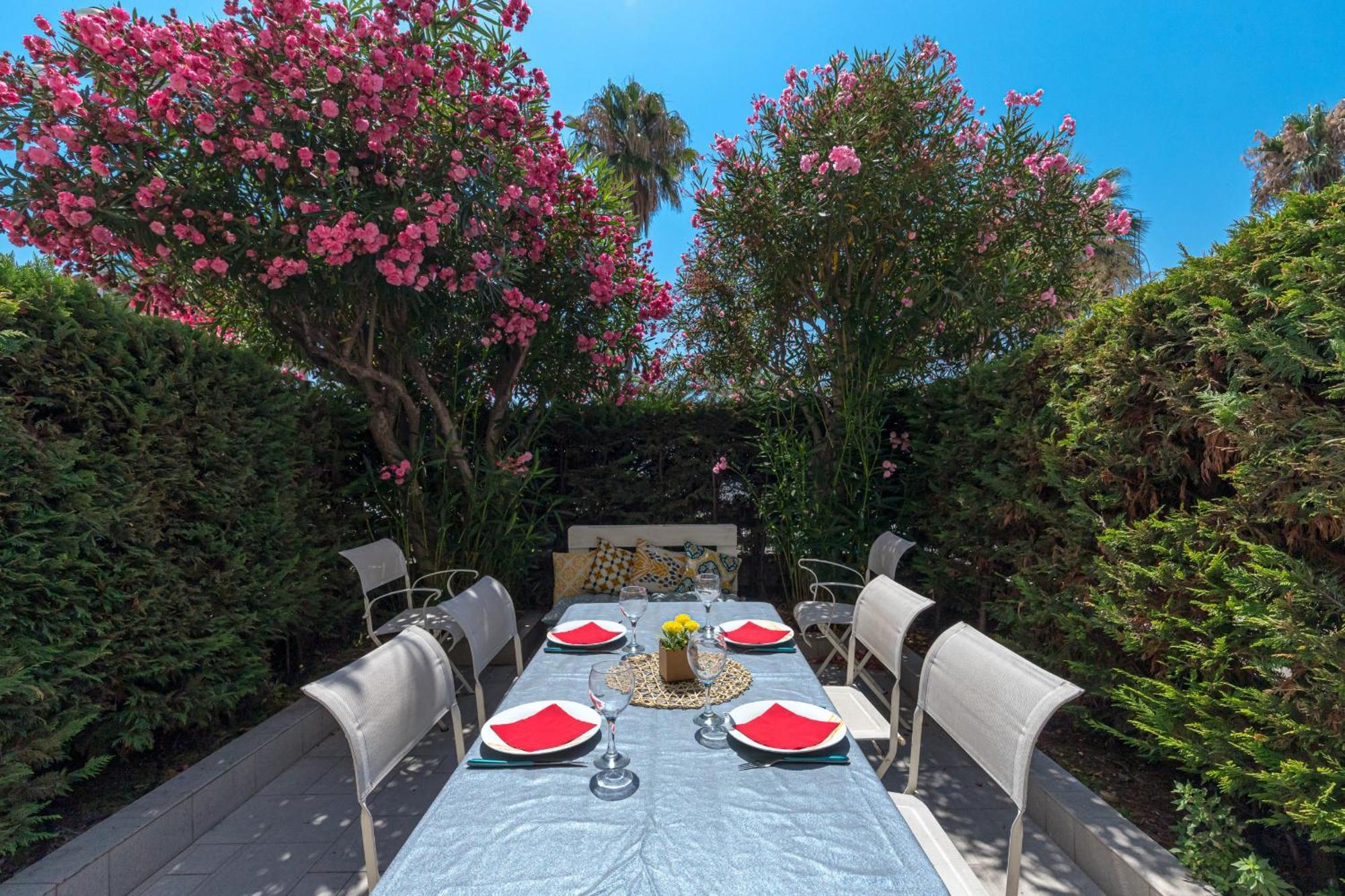 Promenade Des 2 Bdr Large Terrace * Nice