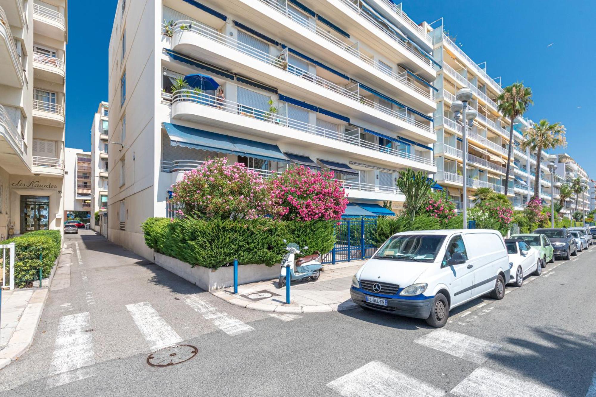 Apartment Promenade Des 2 Bdr Large Terrace