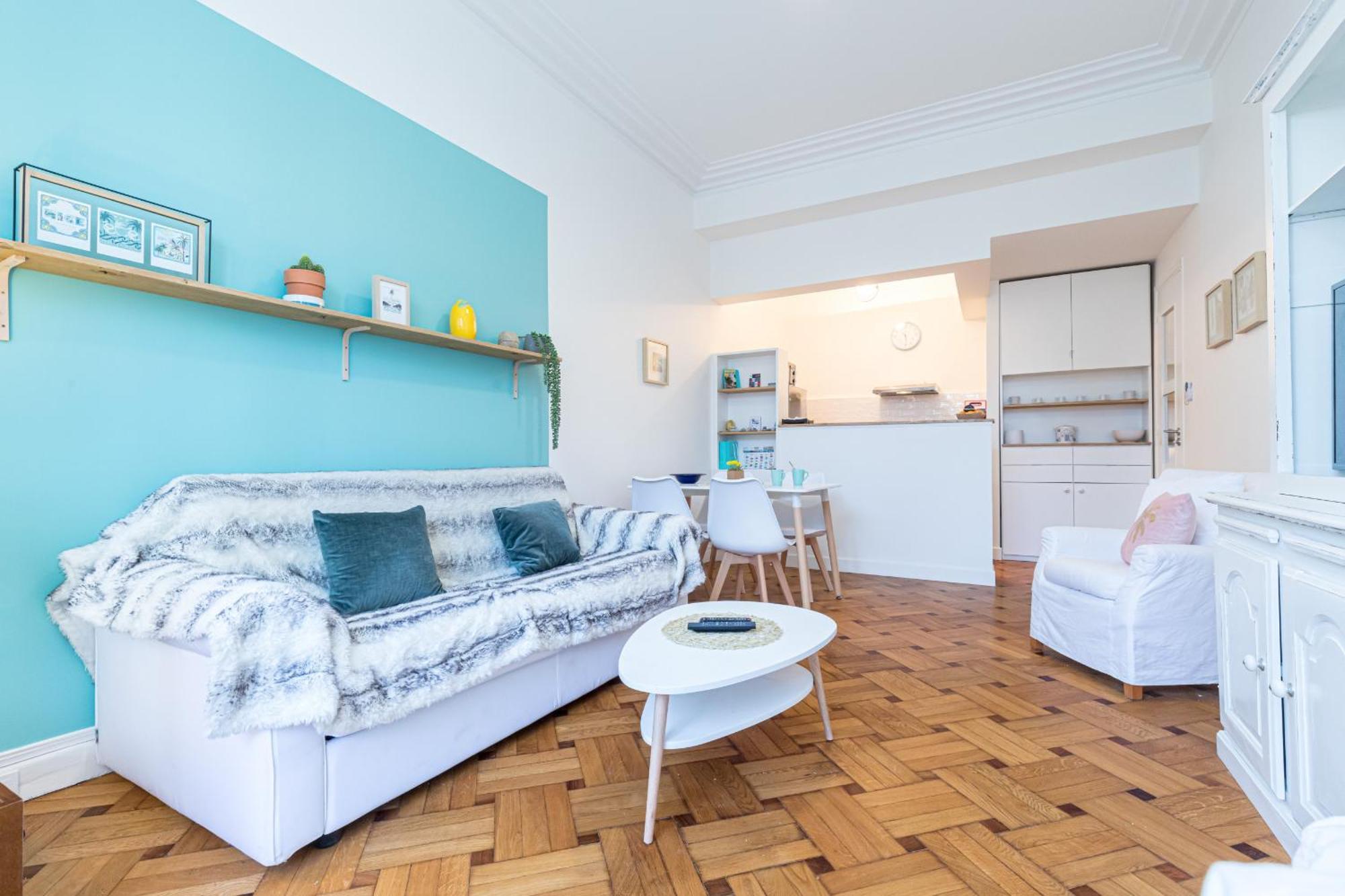 Promenade Des 2 Bdr Large Terrace * Nice