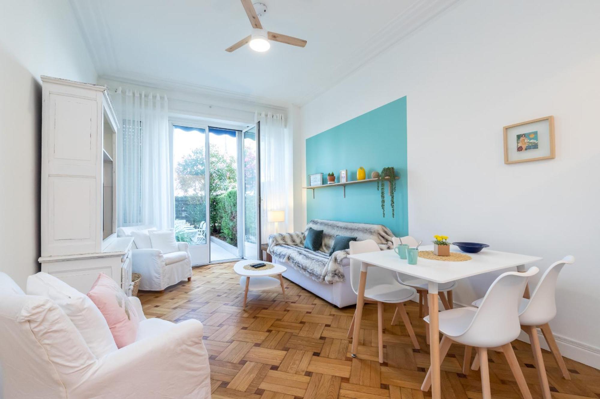 Promenade Des 2 Bdr Large Terrace * Nice