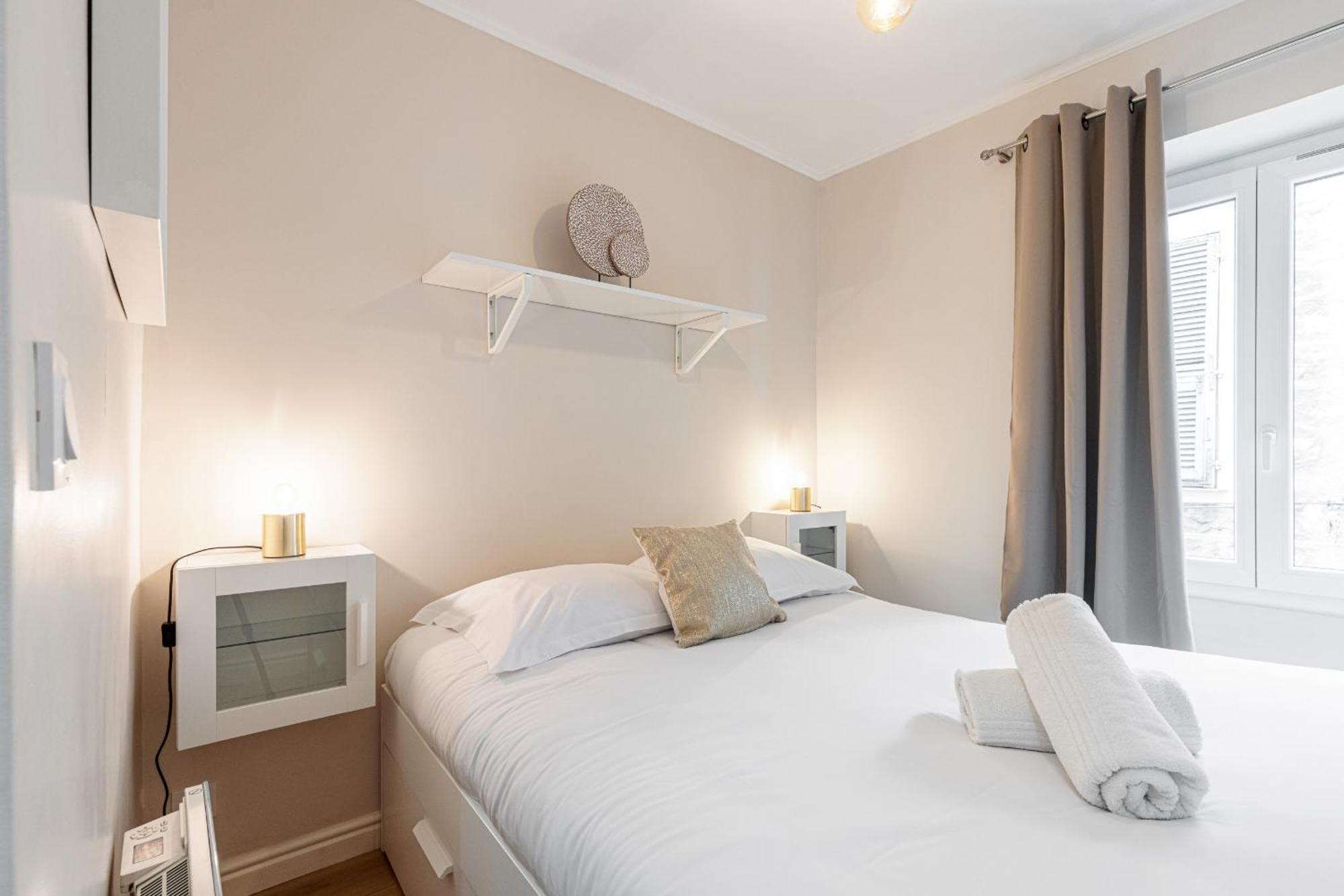 Apartment Lovely 1 Bdr Port Area *