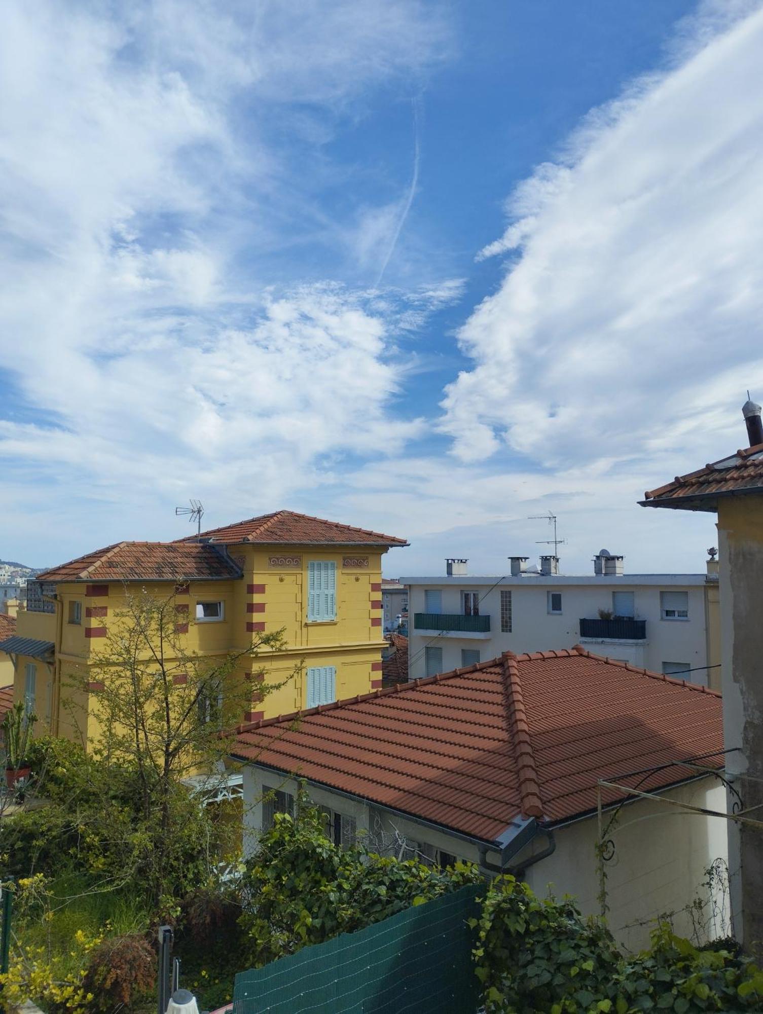 Studio Climatise, Lumineux A 5 Min De La Promenade Des Anglais Nice