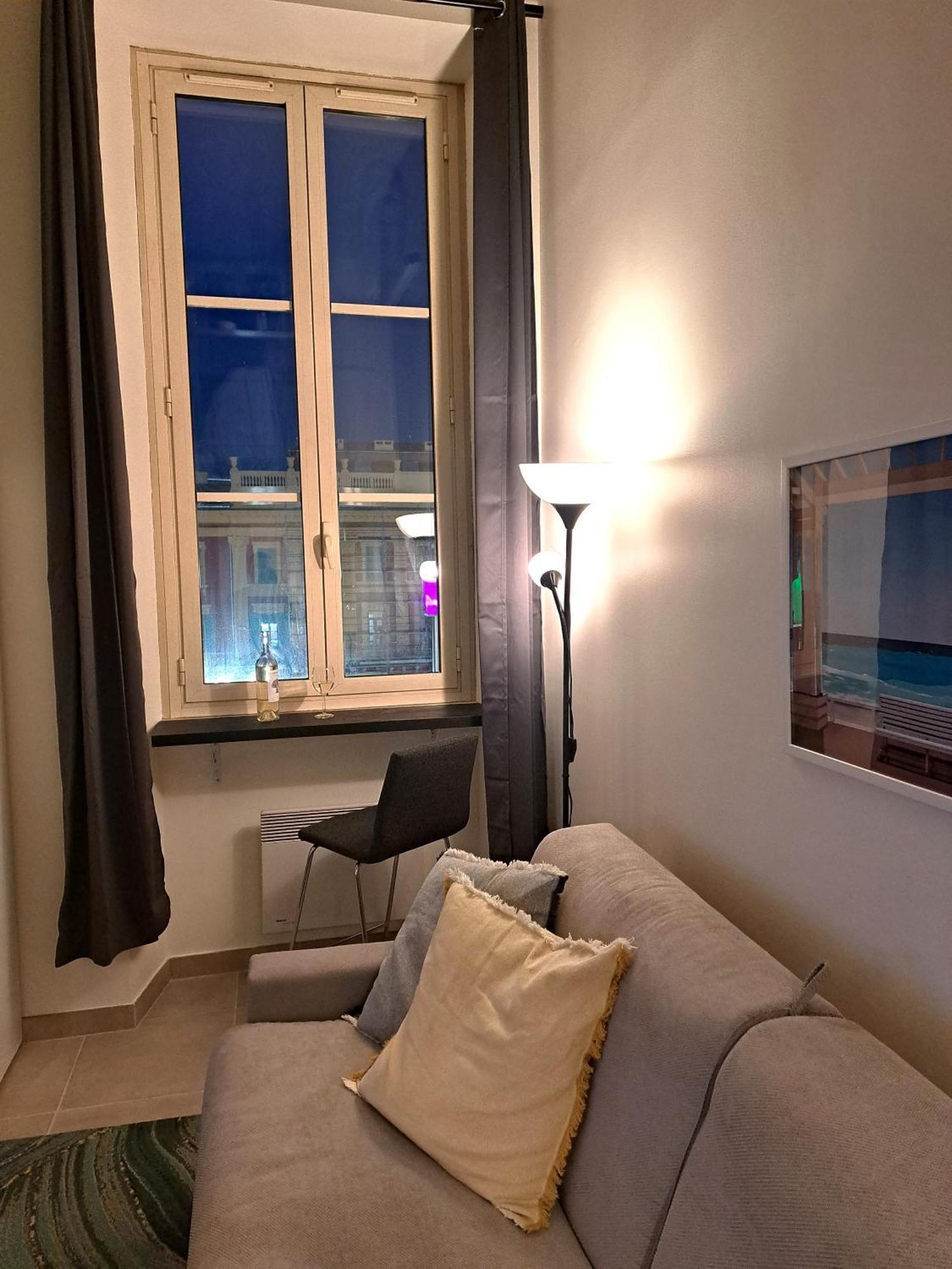 Massena Square View 2 Min To The & The Old Town * Nice