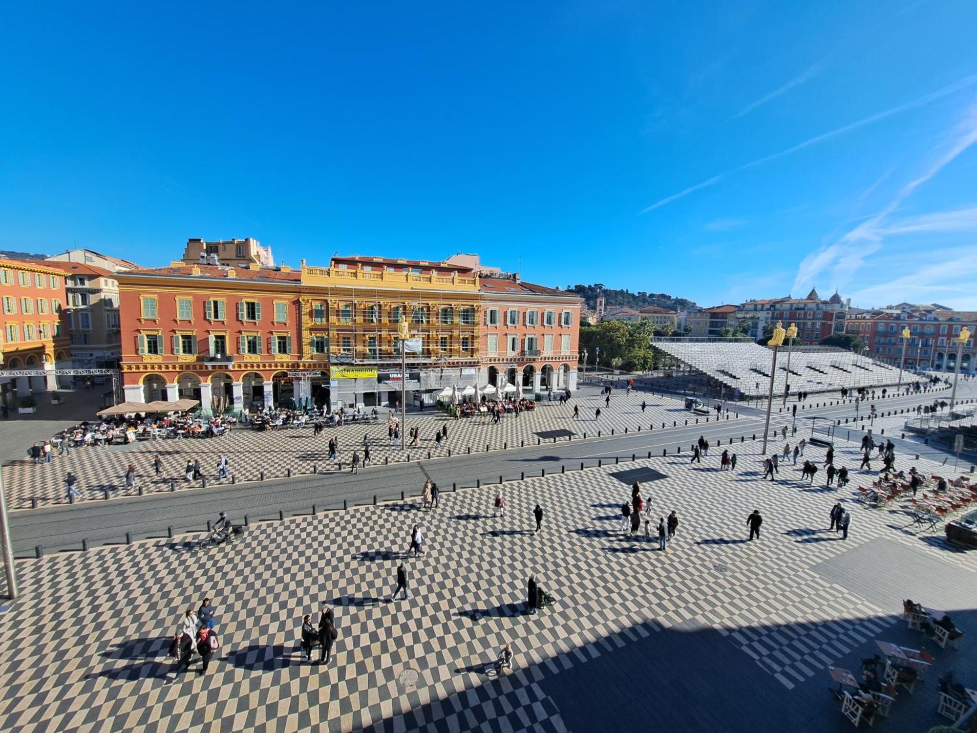 Apartment Massena Square View 2 Min To The & The Old Town *